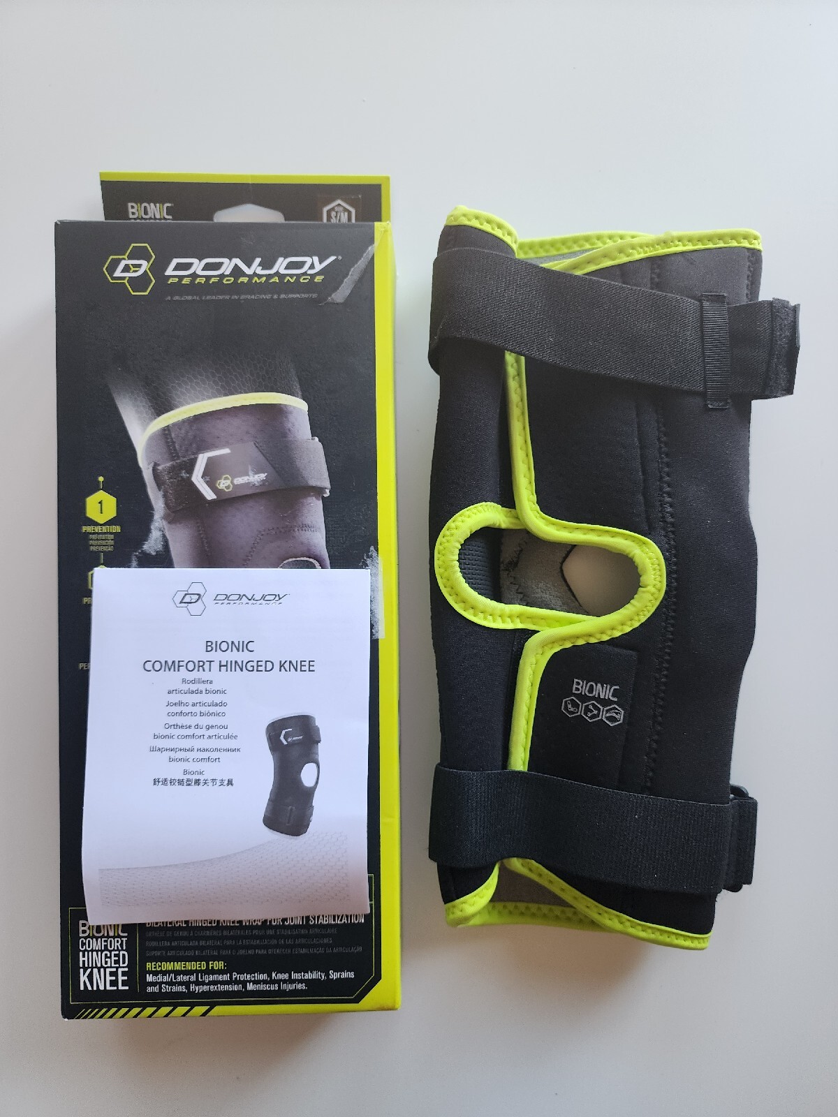 DonJoy Performance Bionic Comfort Hinged Knee Brace Sports Support Size, S/M