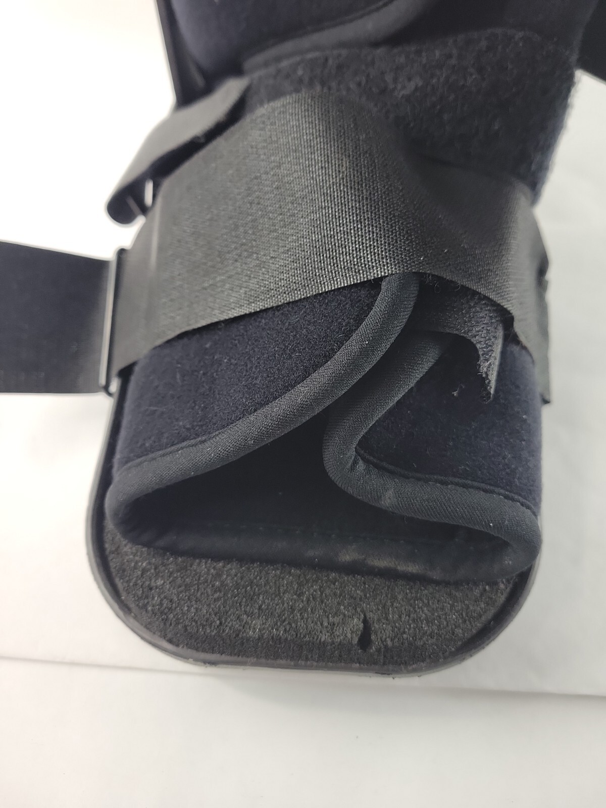 Maxtrax DJO.LLC Walking Boot Medium Fracture Post Surgery Rehabilitation.