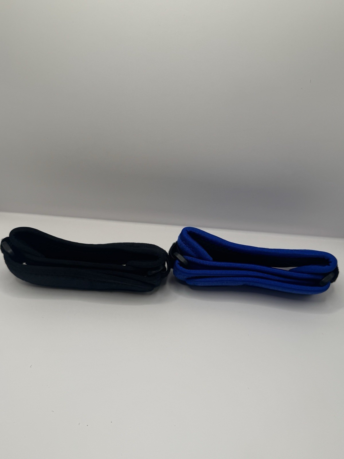 New Black & Blue Knee Braces (Lot of 2)Adjustable Compression Support