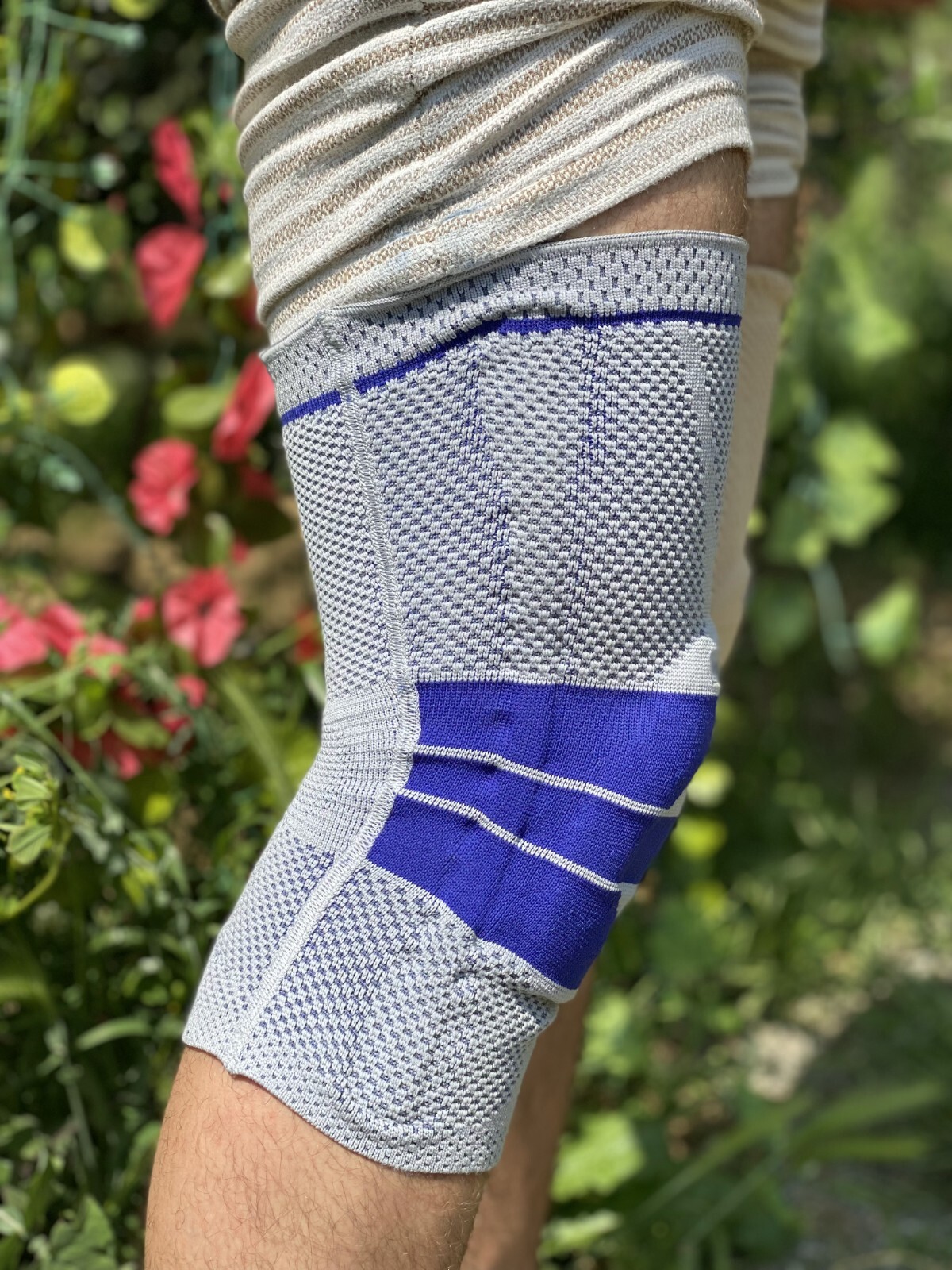 Bauerfeind GenuTrain Size 3 Knee Joint Brace Patella Support ACL Meniscus Hinge