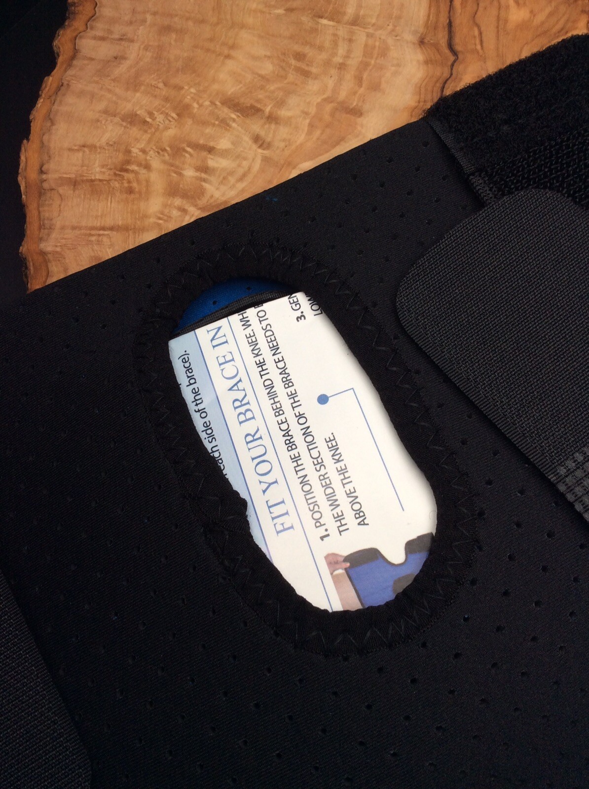 Vertaloc Dynamic Knee Brace Size L Model USD601DKB Black