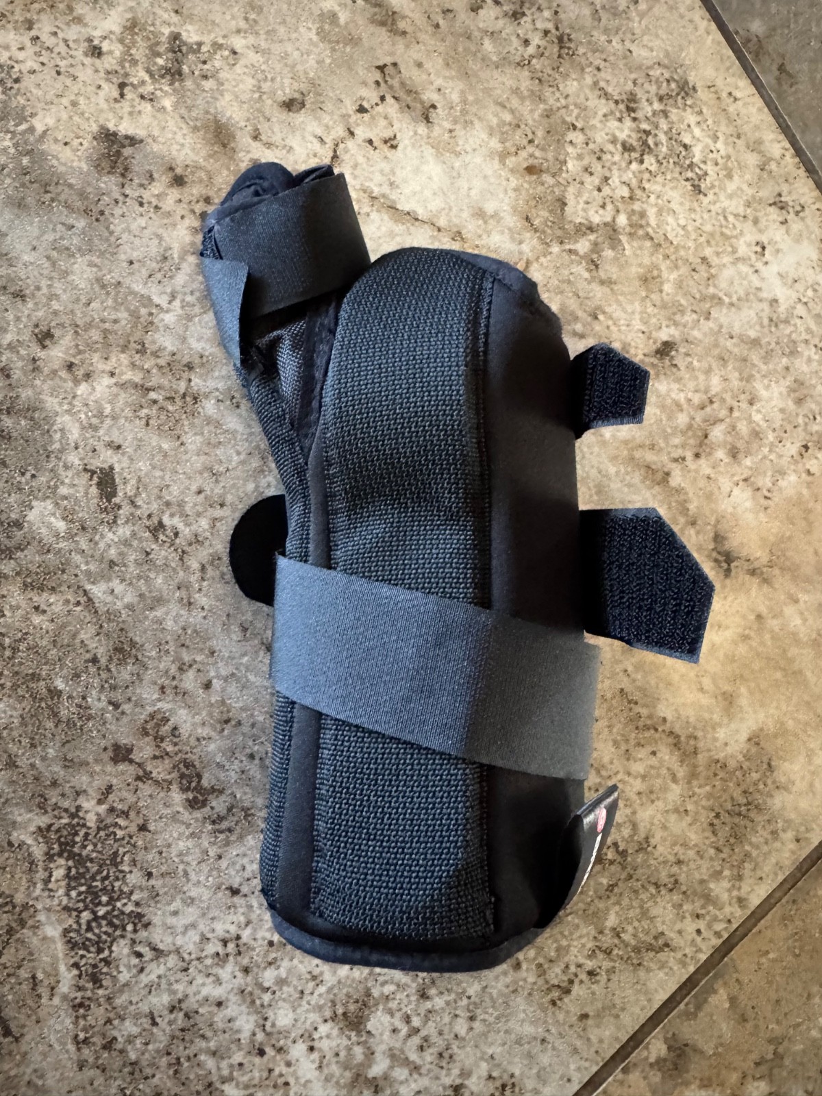 Breg Classic Wrist & Thumb Spica Brace Stability Left Hand Size Large.