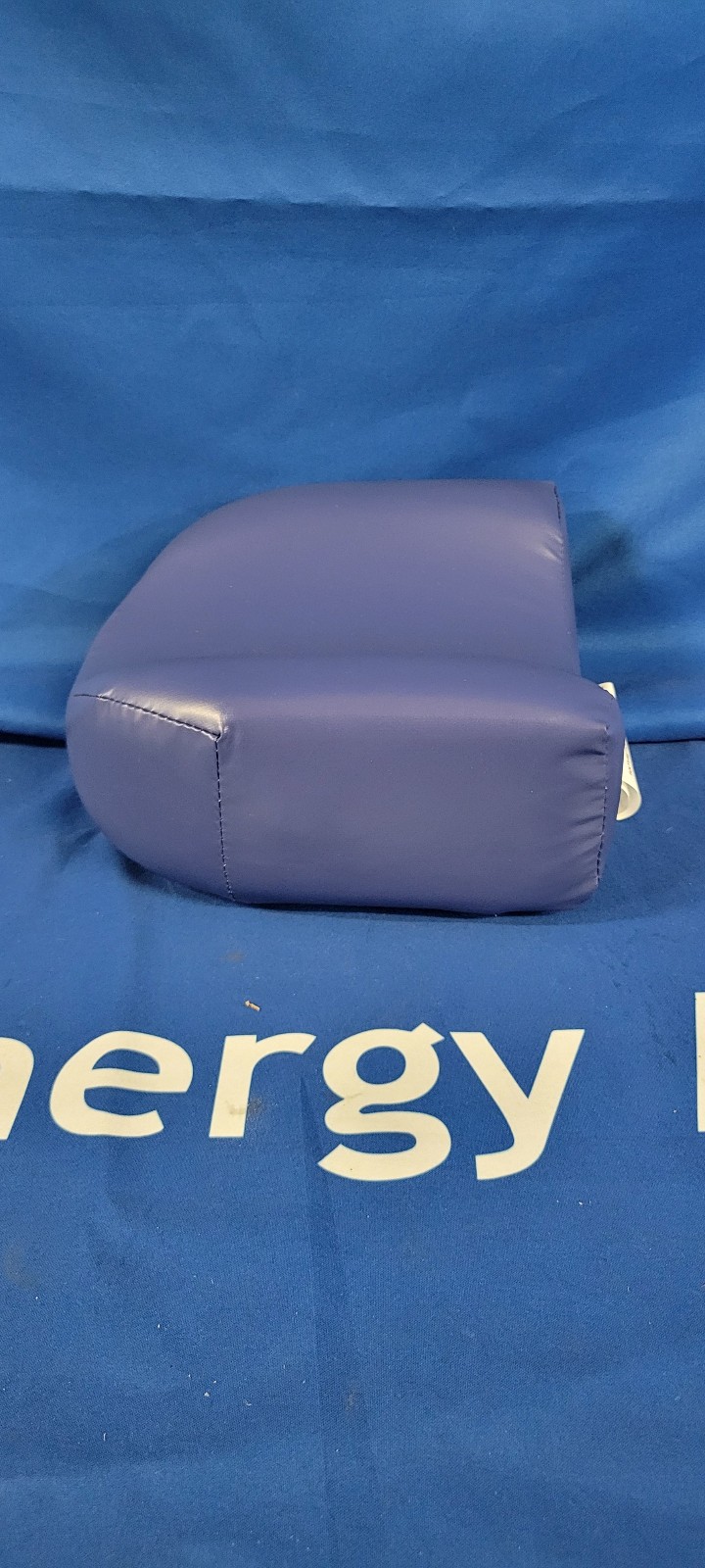 Hausted head pad 2″ base/ 4″ w/lat support-Navy
