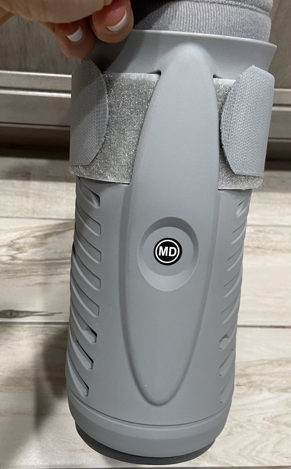 United Ortho 360 Air Walker Ankle Fracture Boot, Medium , Gray Color