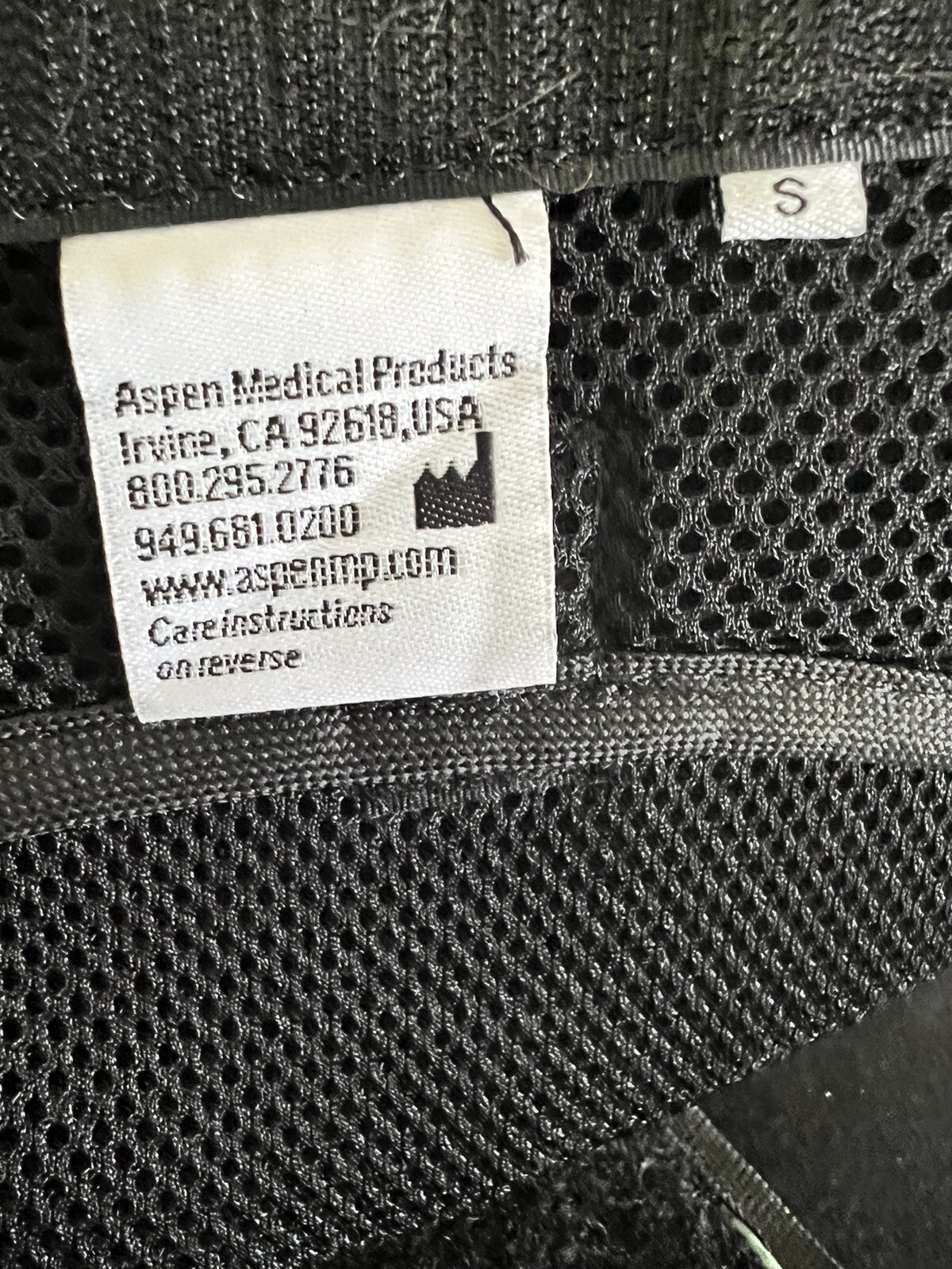 Aspen Summit 456 Back Brace Adjustable Universal Sizes S