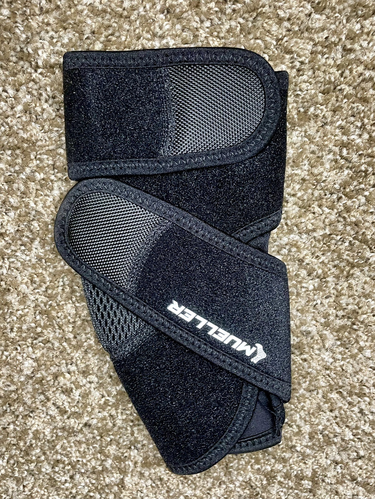 Mueller Elbow Brace Support Adjustable Antimicrobial Fabric Slip On Design
