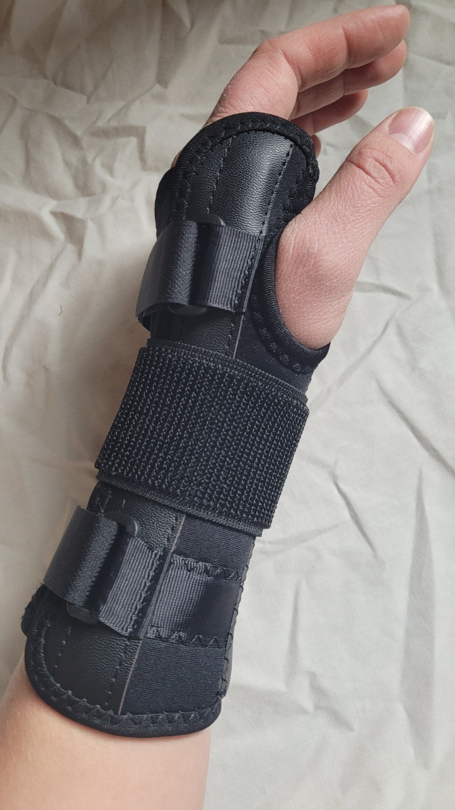 Shopko Maximum Support One-size Adjustable Wrist Splint New, Open-box