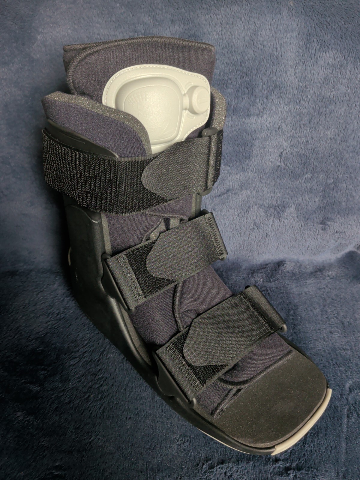 Ovation Medical Gen 2 pneumatic walking boot Size Large