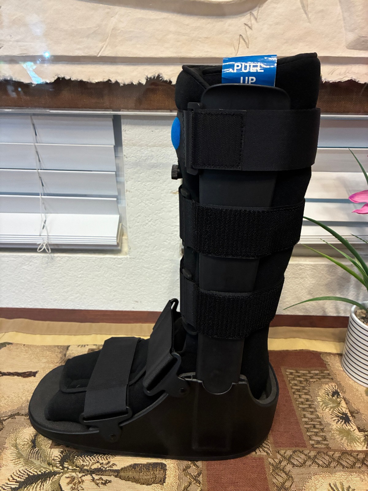 United Ortho Tall Air Cam Walker Fracture Boot Large LG Black Universal L / R