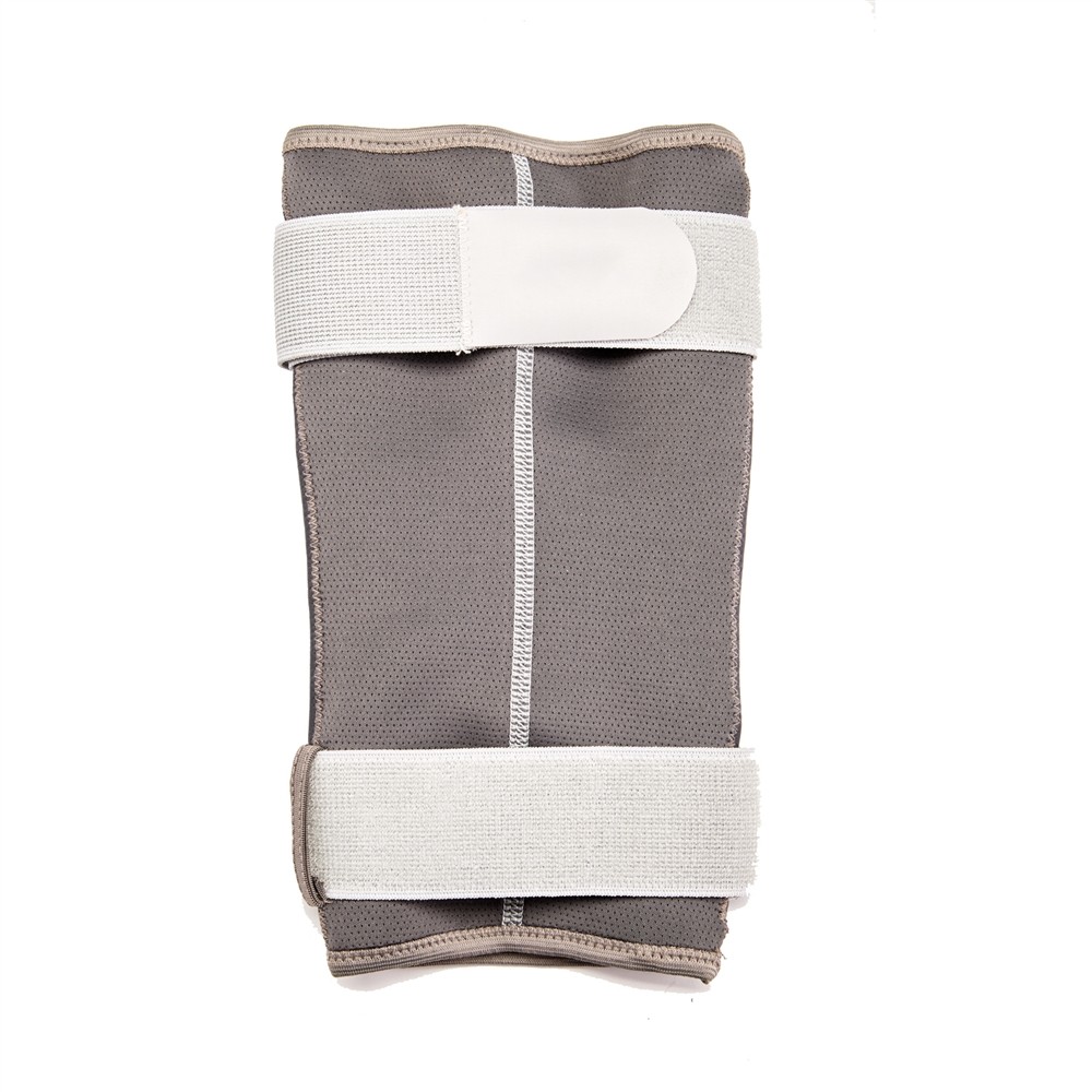 Inflatable Knee Brace with Built-in Pump