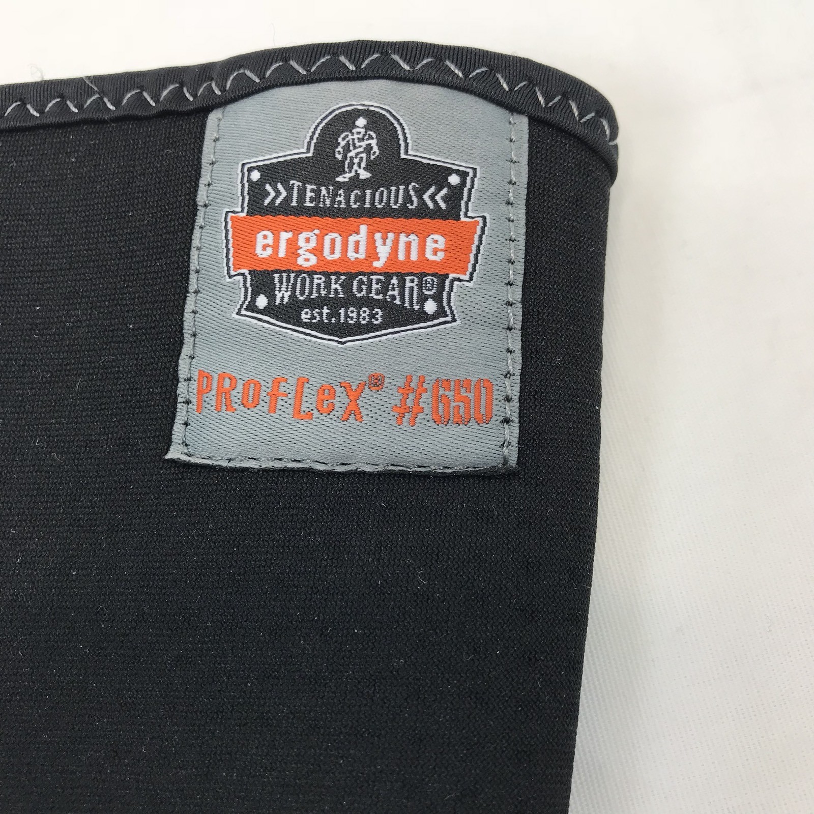 Elbow Compression Sleeve Lg Support ProFlex Black Ergodyne 650 CONTAINS LATEX
