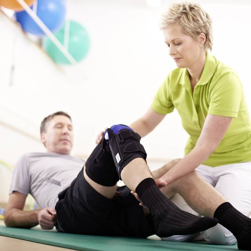 Bauerfeind SofTec Genu Knee Brace – ACL Tear & Ligament Support Orthosis