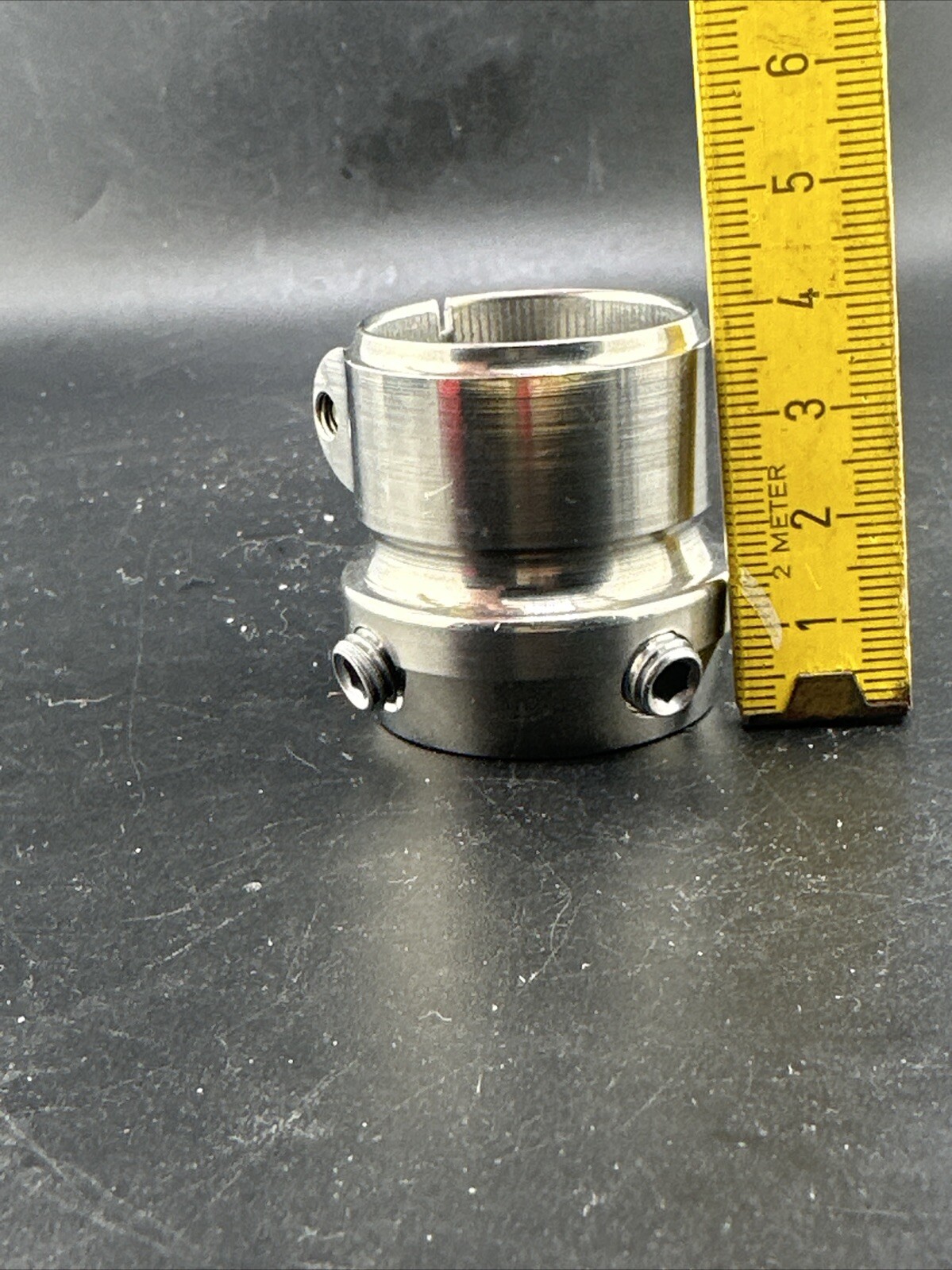 APC Short 30mm Diameter Prosthetic Tube Clamp. Titanium, TI-100C-SH.