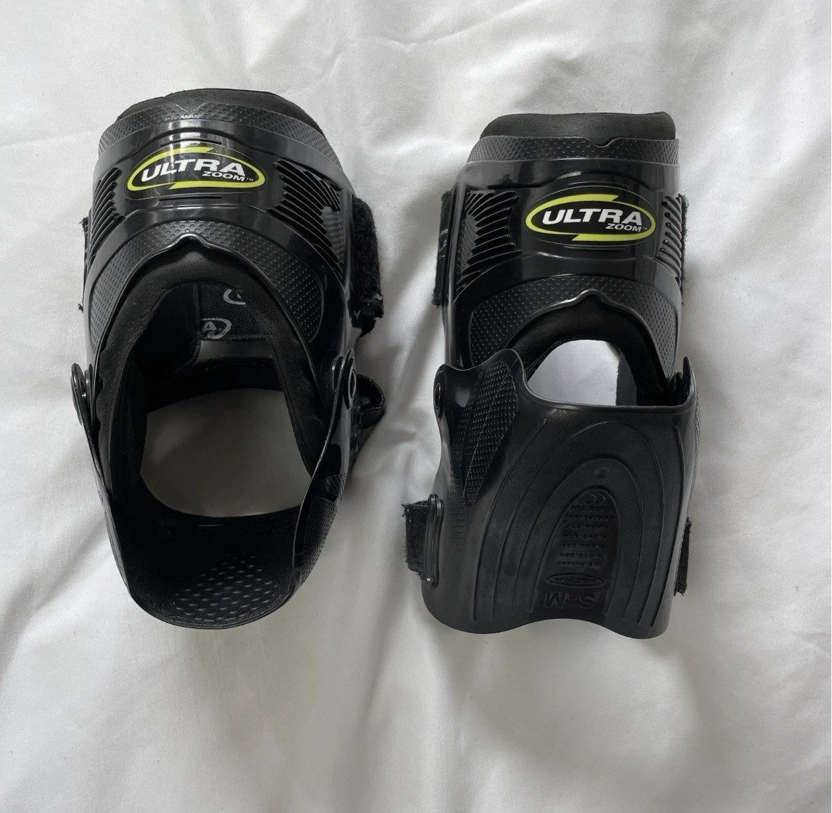 Ultra Zoom Ankle 2 Brace Shoe Wear Sports Leg Injury Prevention S/M Black – Used