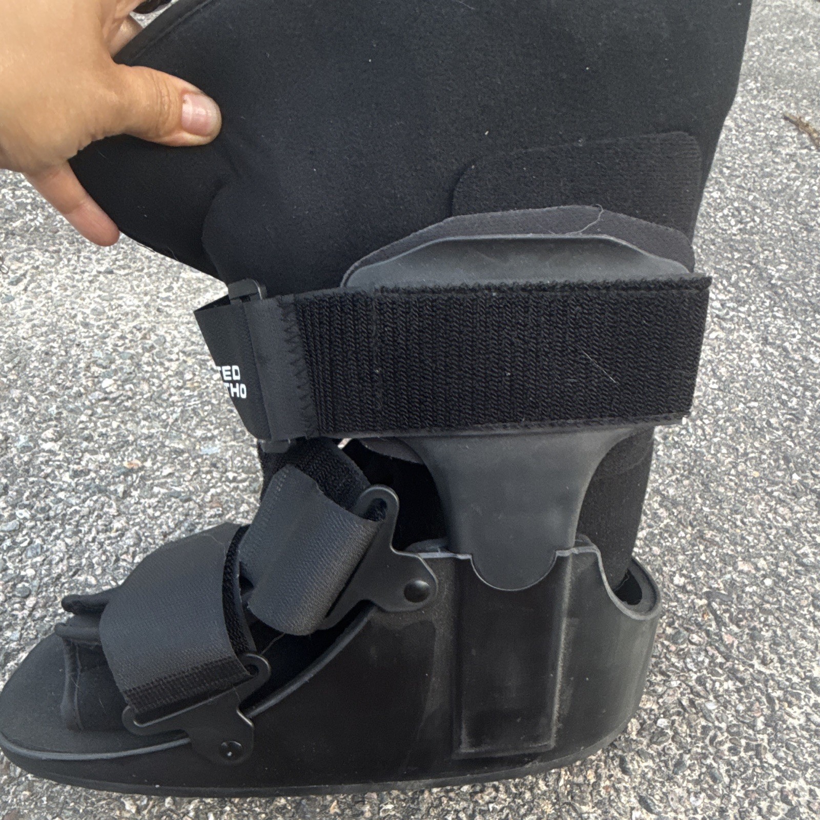 United Ortho Adjustable Walking Boot LG Black Immobilization Foot Ankle Leg
