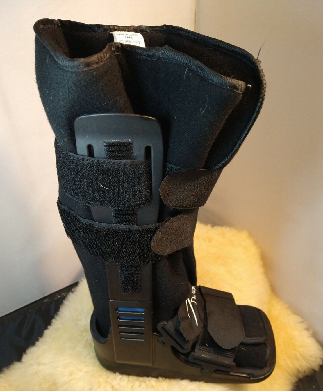 DEROYAL MEDICAL WALKING AIR CAST BOOT LEG ANKLE BRACE w/AIR PUMP SIZE SMALL
