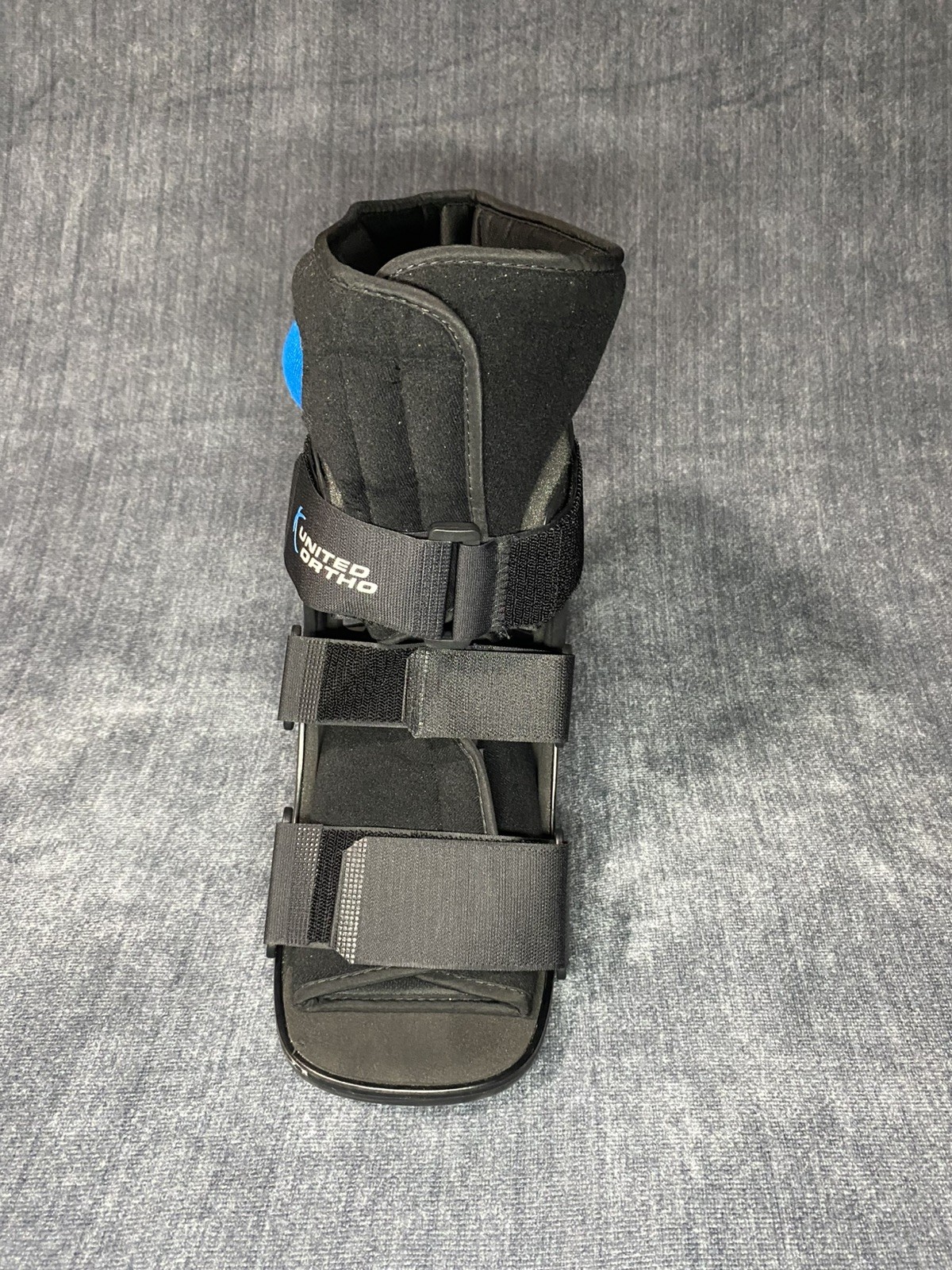 United Ortho USA14115 Short Air Cam Walker Fracture Boot, Small, Black 001