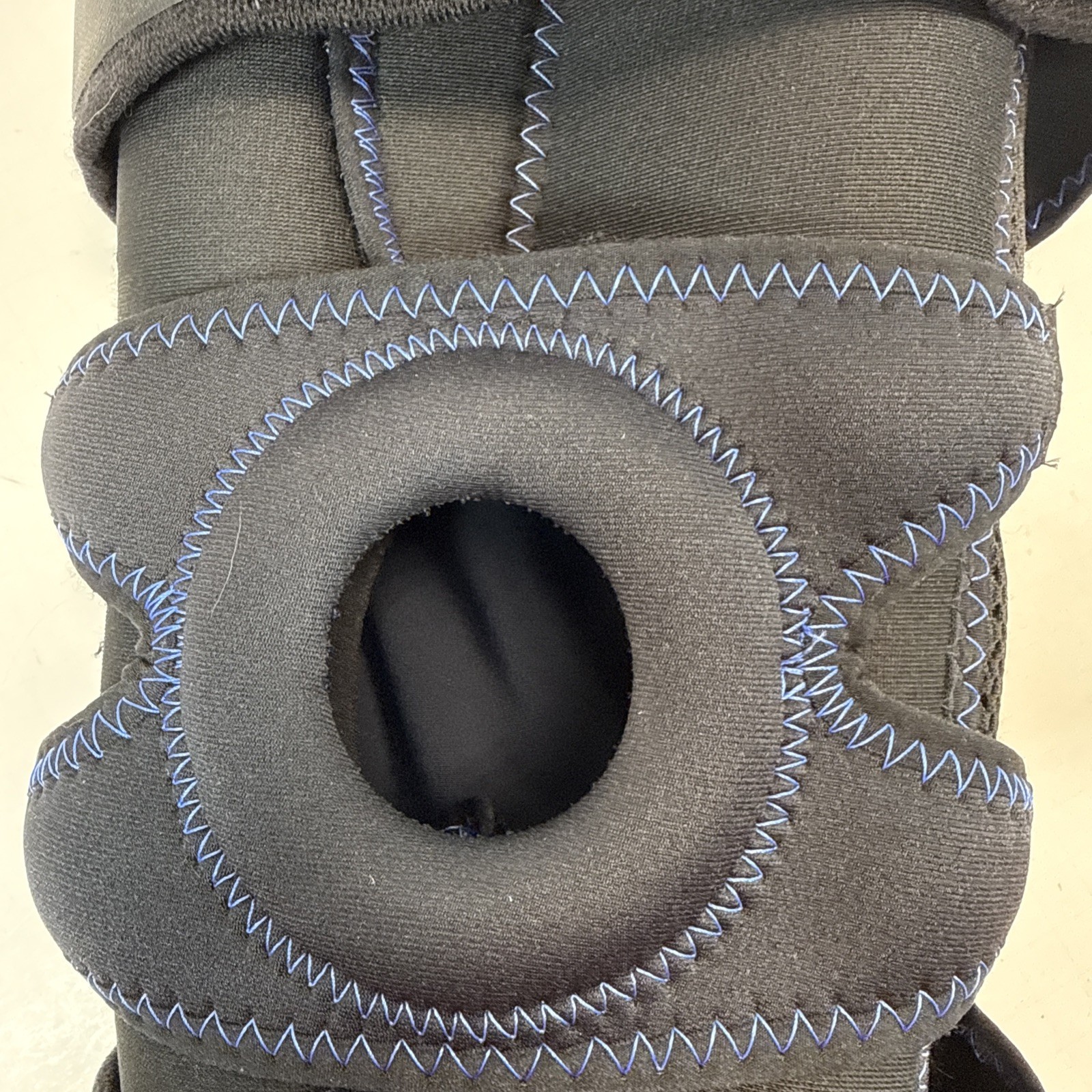 New Options Sports OABR-S Koolflex OA Knee Brace Right 3XL Black