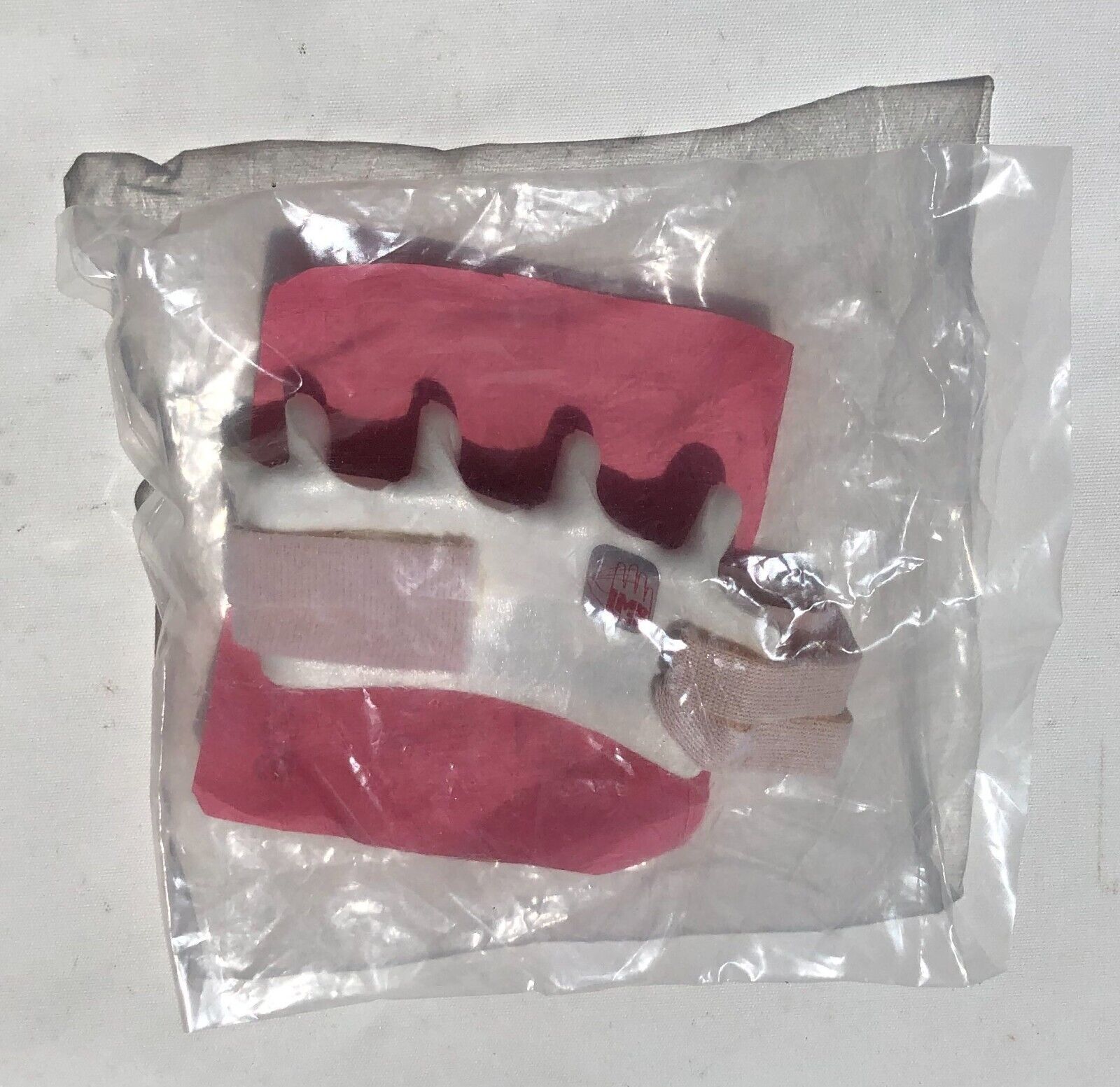 LMB Soft-Core Ulnar Finger Deviation Splint Model 202 Sz B Right