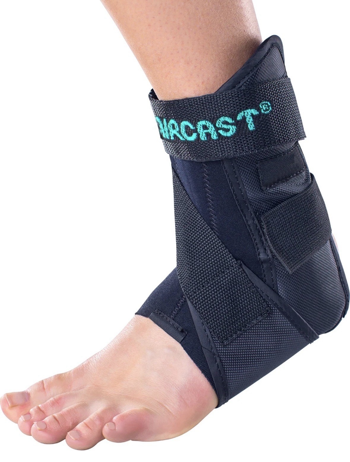 Aircast AirSport Ankle Support Brace, Left Foot, Medium Medium (Pack of 1)