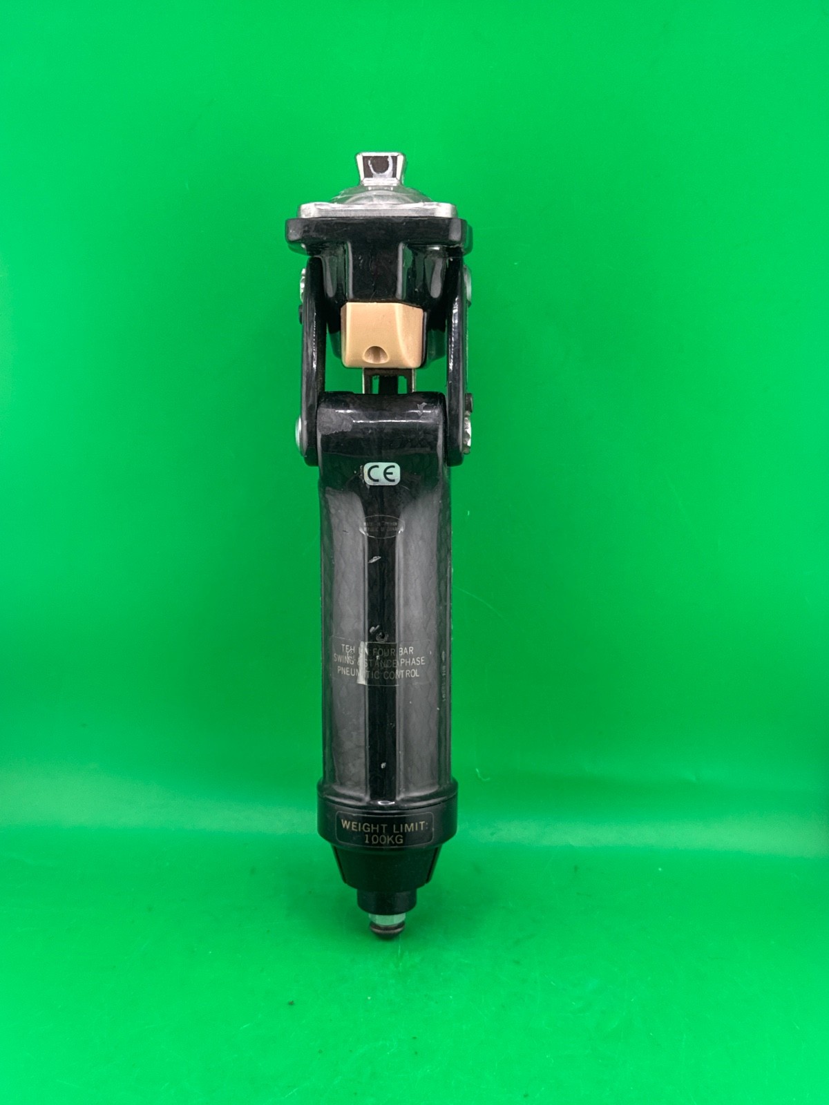 Graph-Lite 4-Bar Pneumatic Prosthetic Knee By TEH LIN. Great Condition