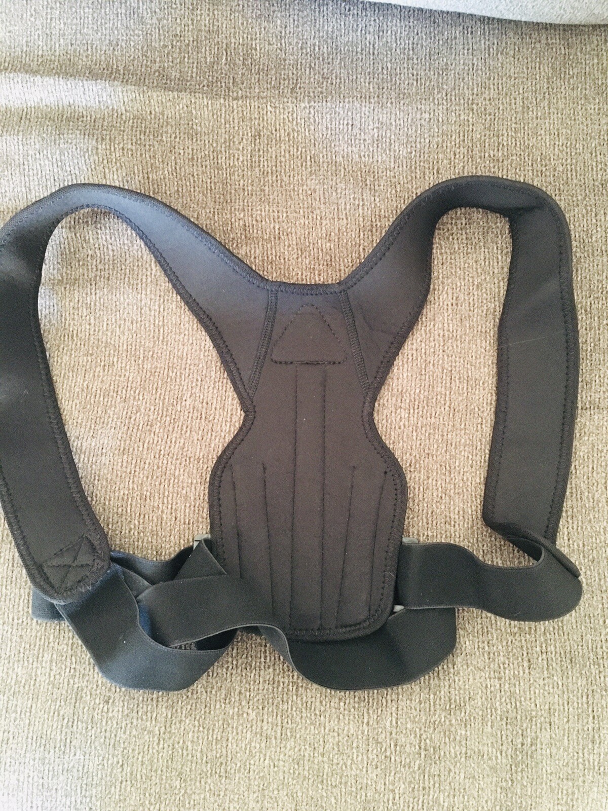 APPOLIS Posture Corrector for Men & Women, Adjustable Shoulder Brace Support