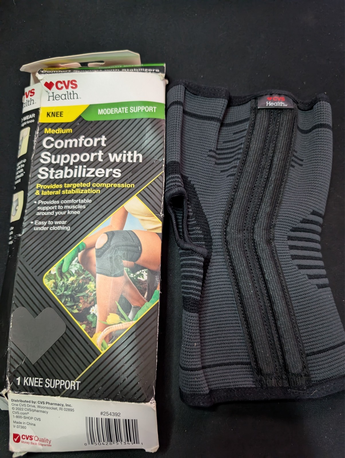CVS Health Knee Brace Support Medium Stabilizer Compression Sleeve