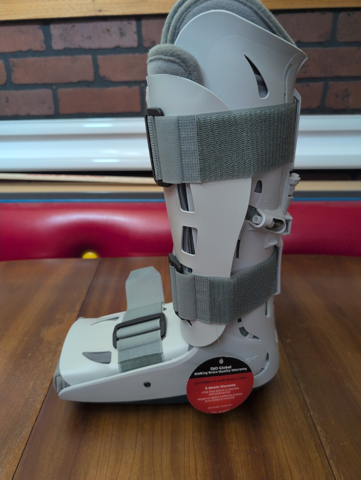 Donjoy DJO XP Diabetic Walker SMALL 01PD-S Aircast – No Hand Bulb Included