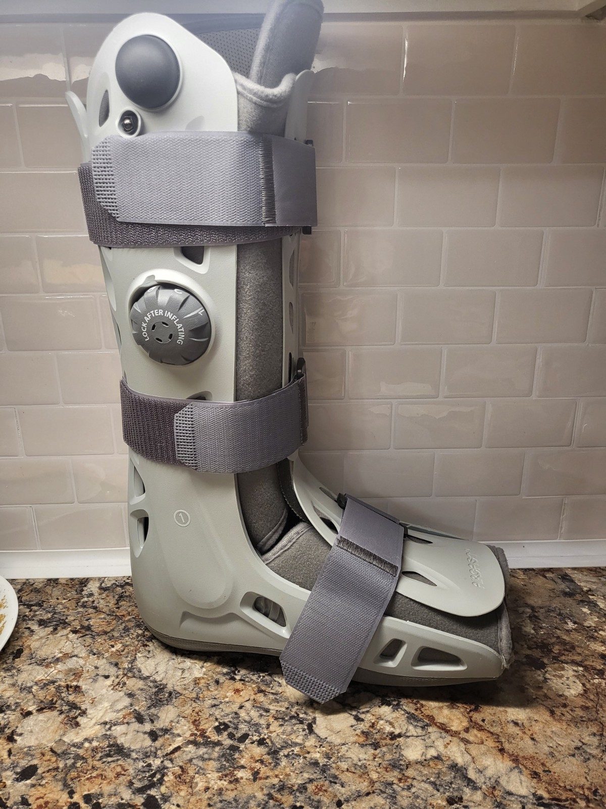 Aircast Softstrike Air Pump Walking Boot, Cast for Broken Sprained Ankle, Large