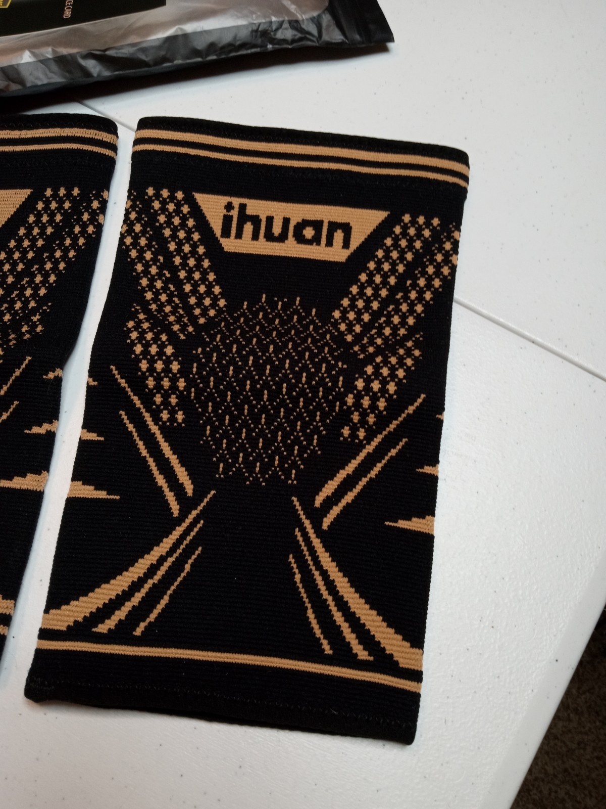 New ihuan Copper Knee Braces for Men Medium 2 Pack for Activities Great Support
