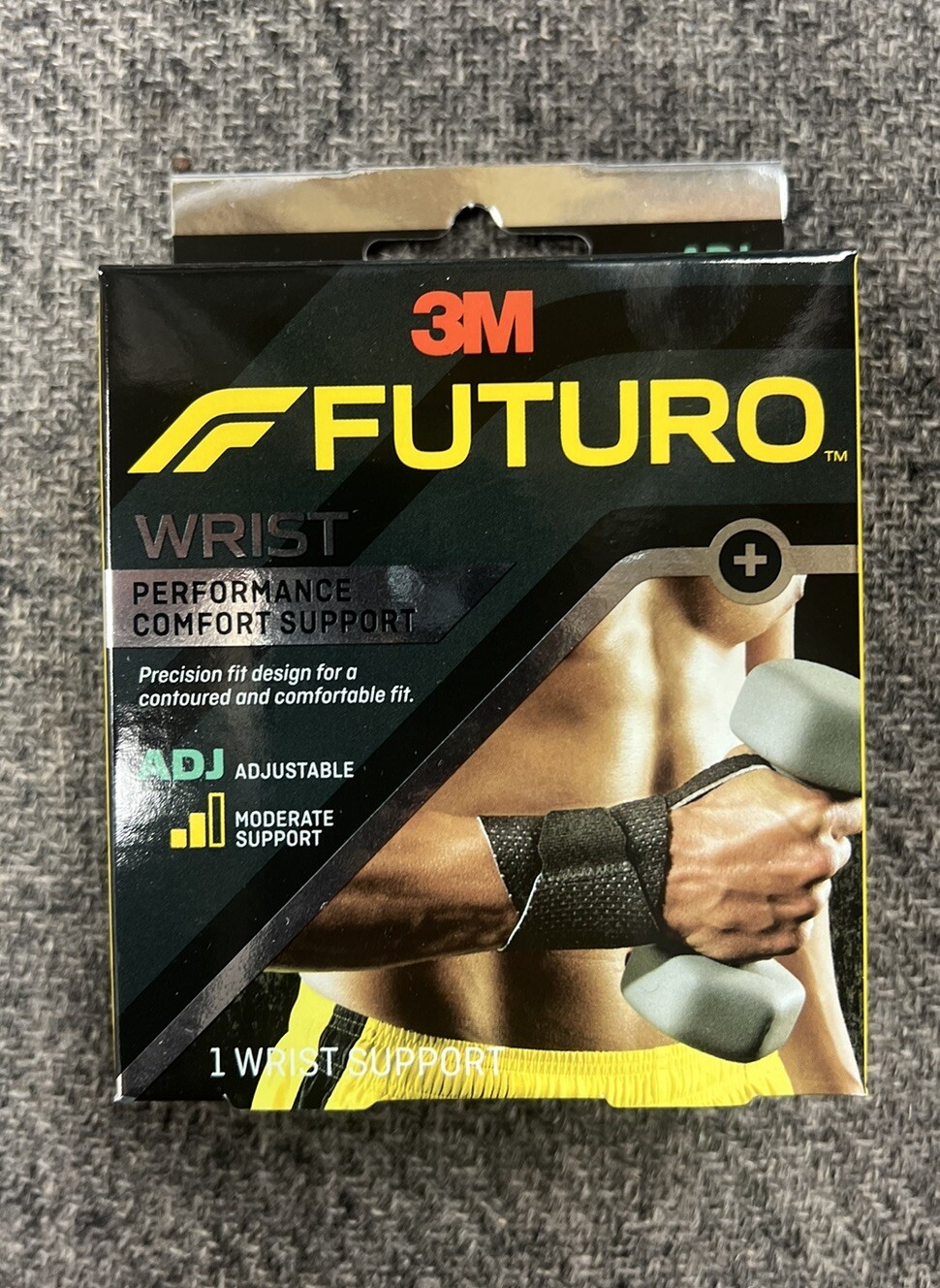 3M FUTURO WRIST ADJUSTABLE MODERATE PERFORMANCE COMFORT SUPPORT