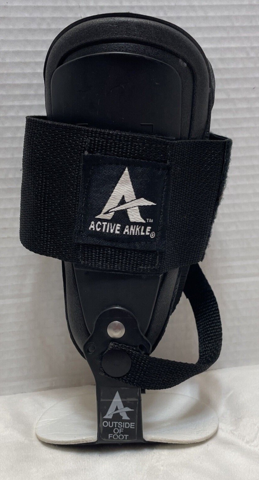 Active Ankle Support Hinged Brace Small Black Medial Lateral