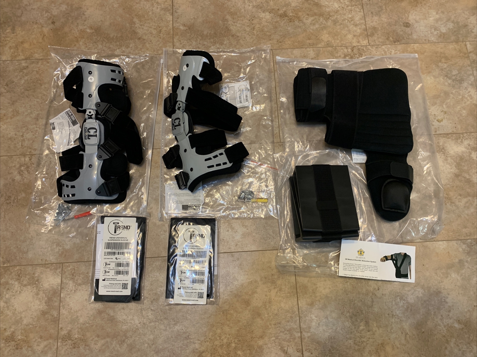 Comfortland OA- 200 Knee Brace Set R & L w/ Tools, Sleeves & Shoulder System