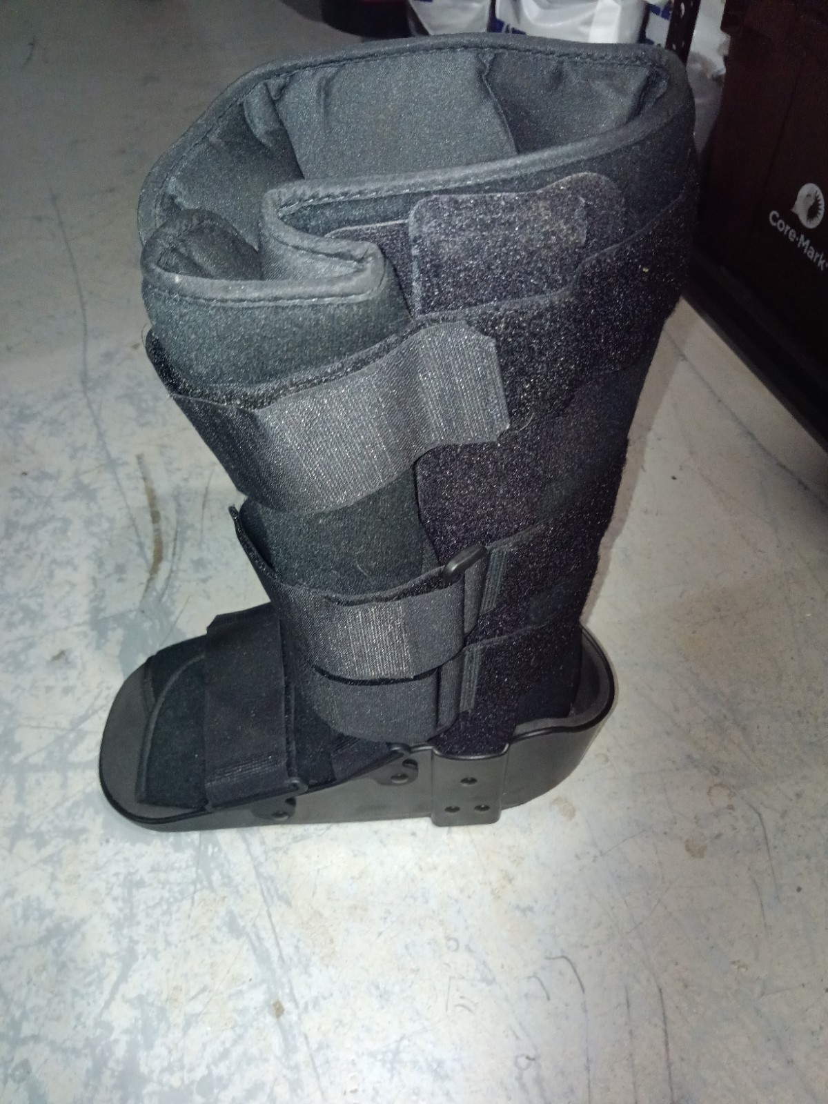 Unbranded Leg/Ankle Support Fixed Brace Size Large 12 Inches No Compression