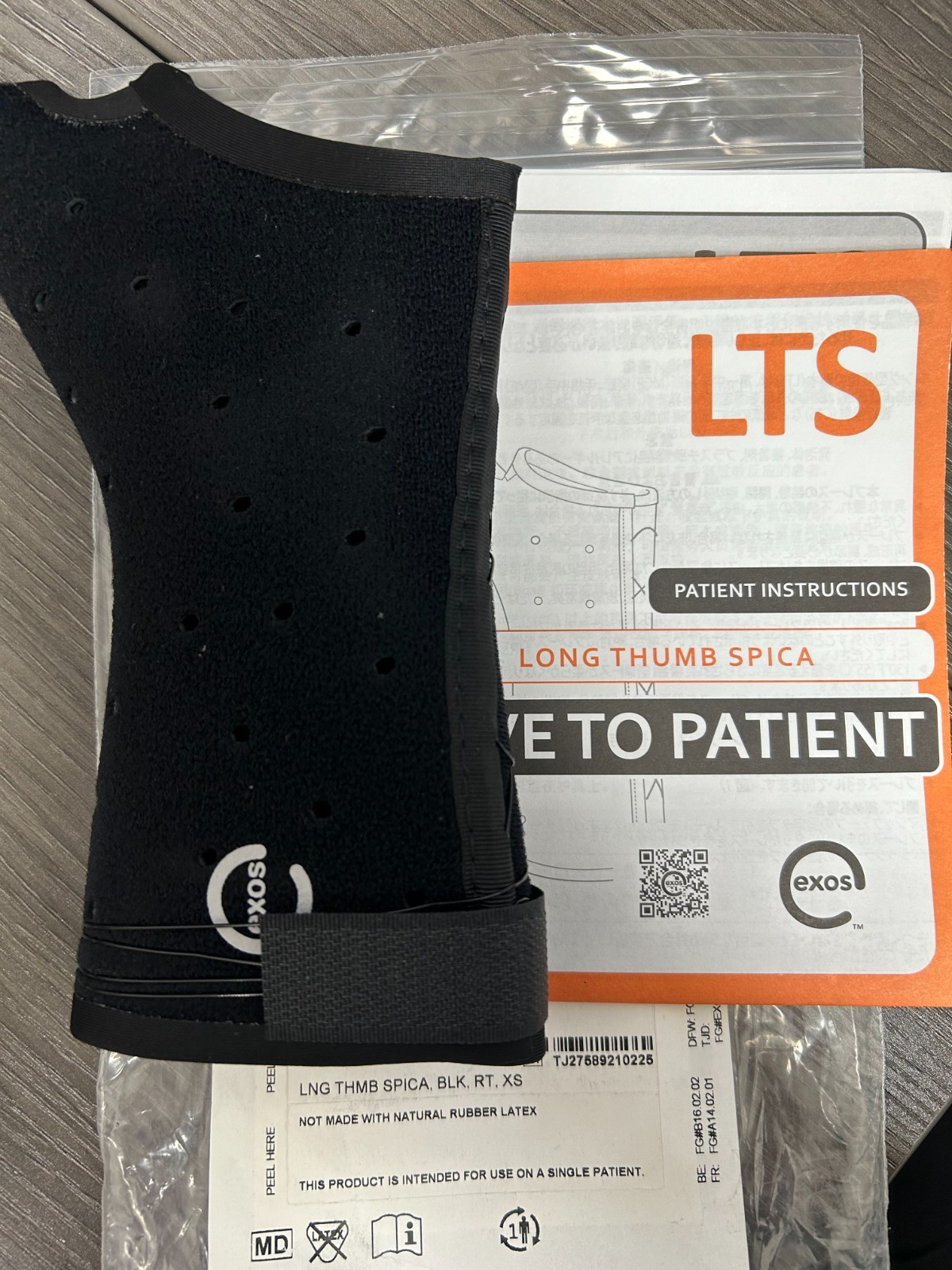 DJO Exos 230-32-1111 Long Thumb Spica, Black, Right, X-Small, Brand New