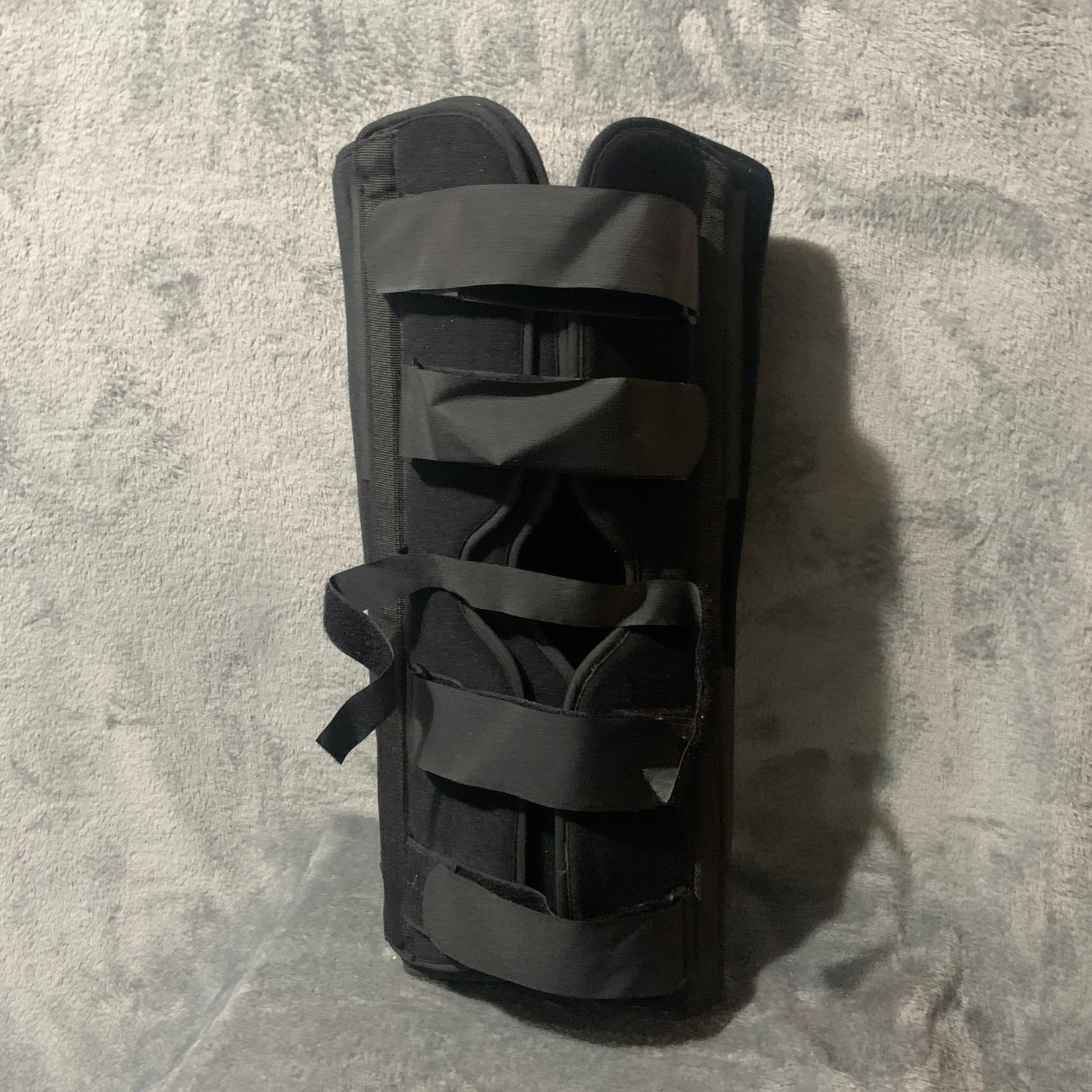 Hely & Weber Universal Knee Immobilizer Brace Black Adjustable Straps 19.5 Inch