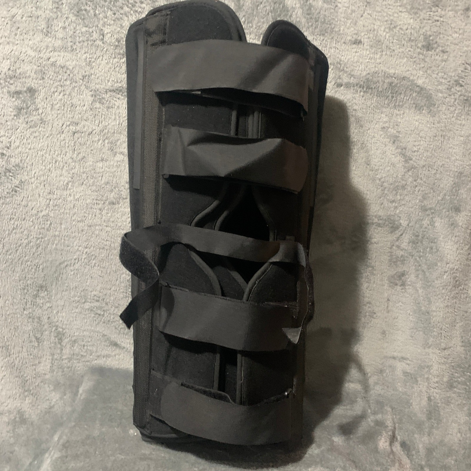 Hely & Weber Universal Knee Immobilizer Brace Black Adjustable Straps 19.5 Inch