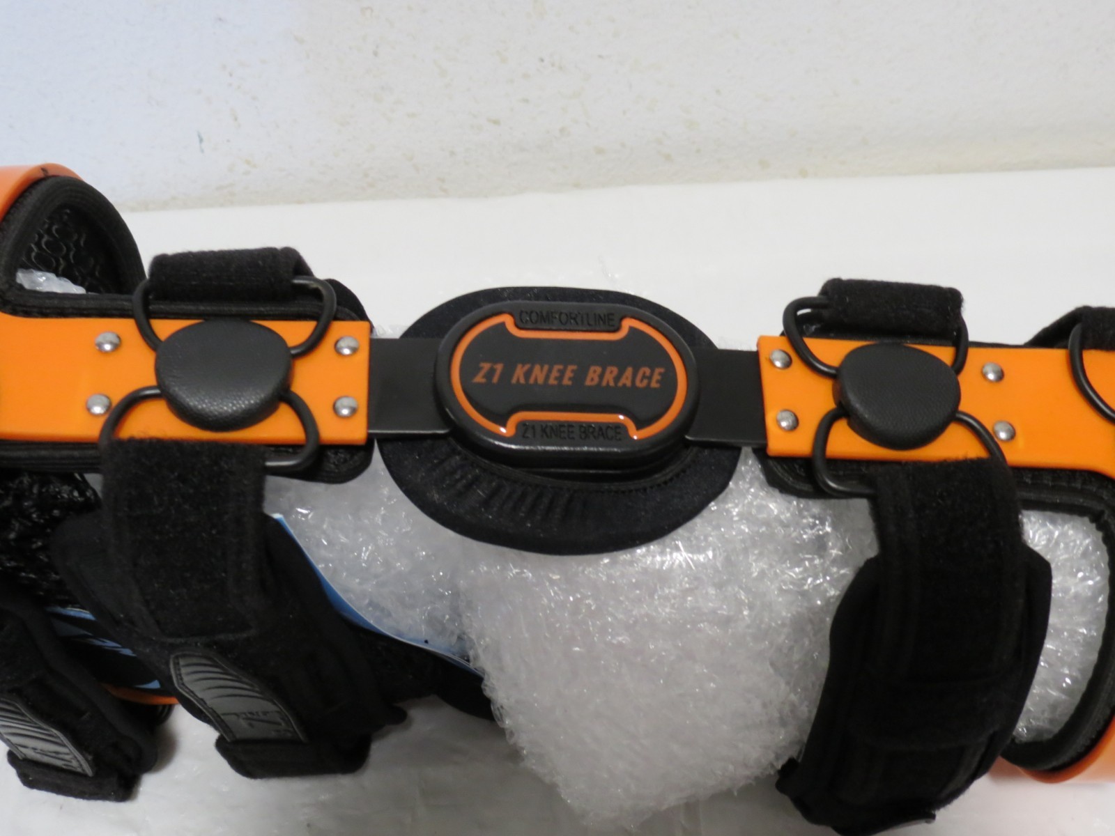 Z One Z1 K2 Knee Brace for ACL Ligament Sports Injuries Size S16 Men & Women