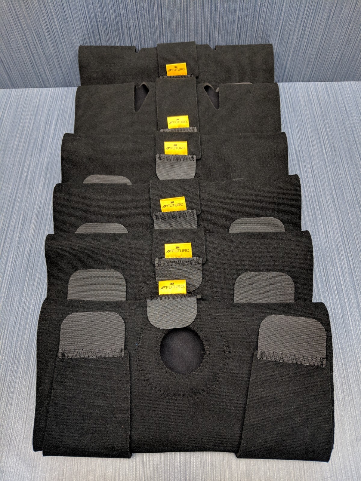 6 X 3M FUTURO 09039 Sport Adjustable Knee Support, Adjust To Fit