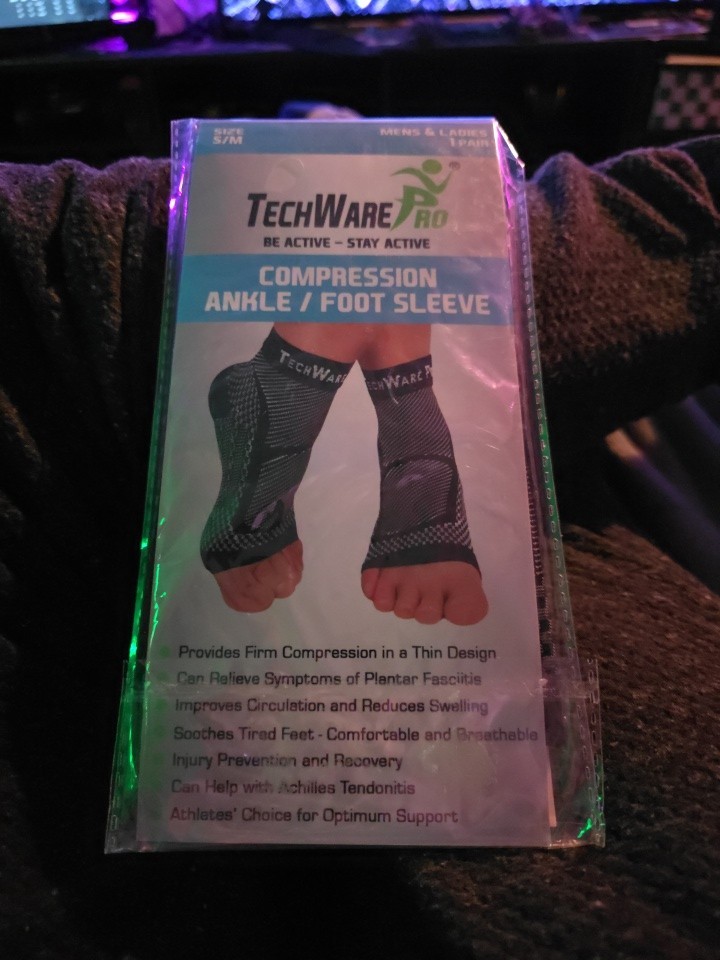 TechWare Pro Ankle Foot Brace Compression Sleeve, Injury Sleeve, Unisex, S/M