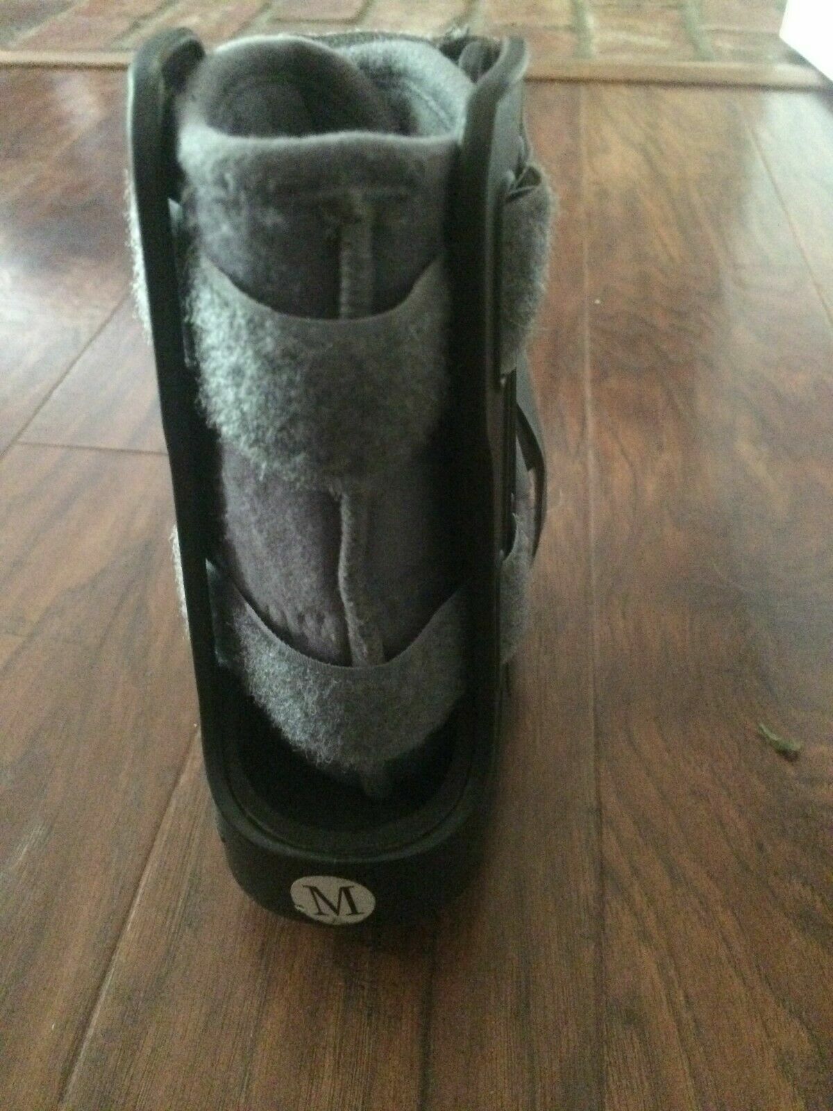 TODDLER ORTHOPEDIC WALKING BOOT