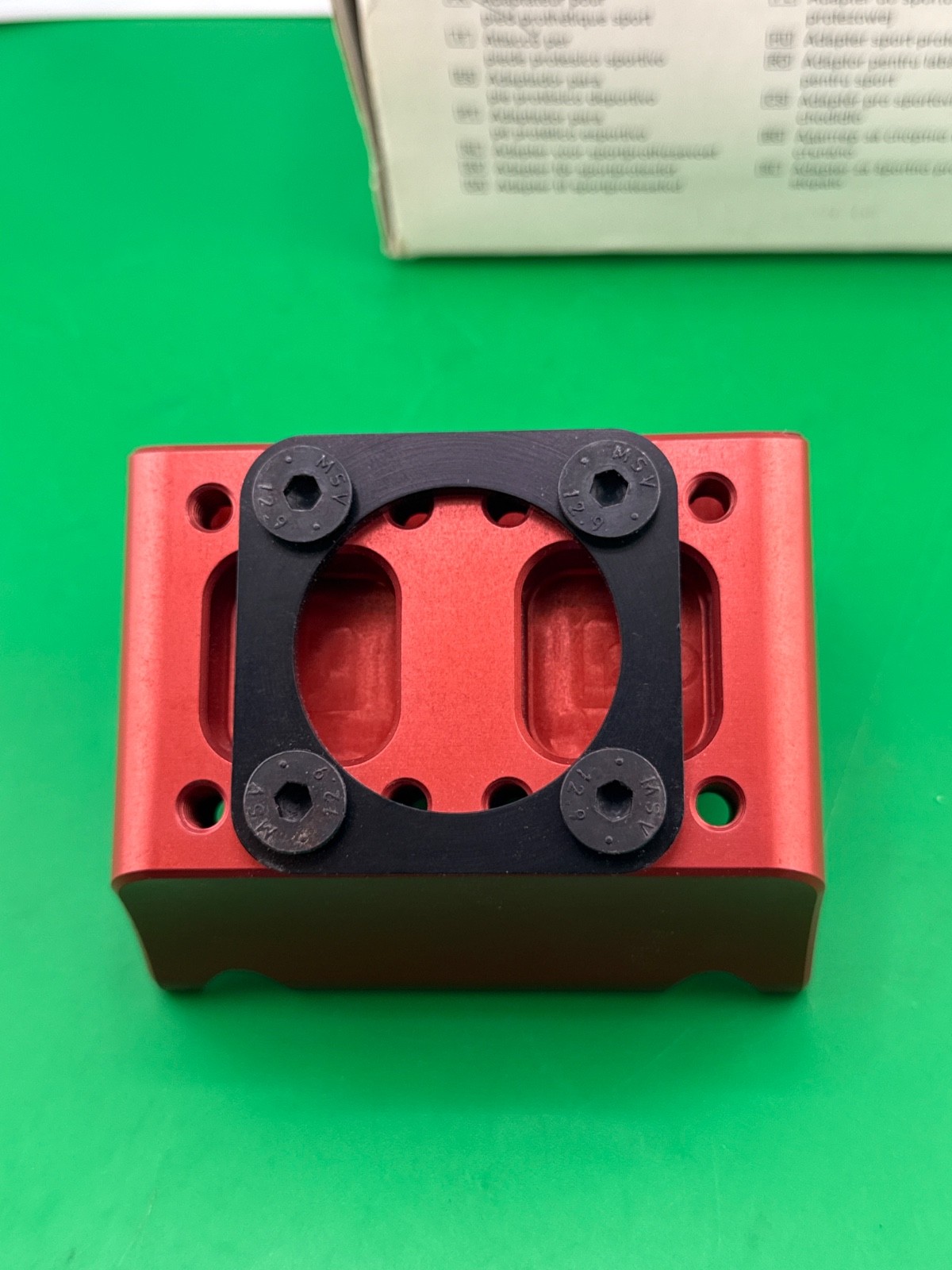 Ottobock Otto bock 4R210 prosthetic blade sports adapter. New