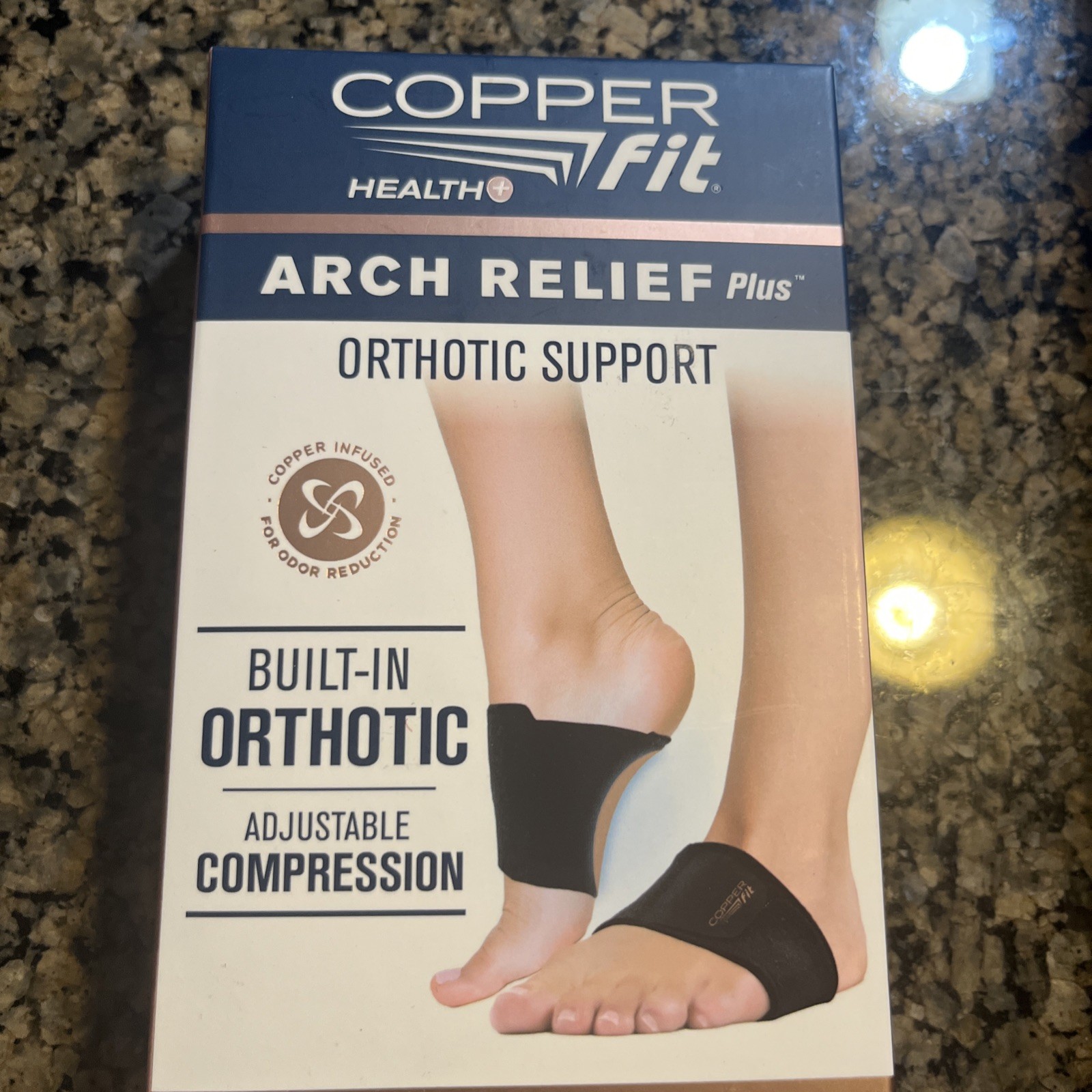 Copper Fit Health Arch Relief Plus w/Built-In Orthotic Support Adjust Compressio