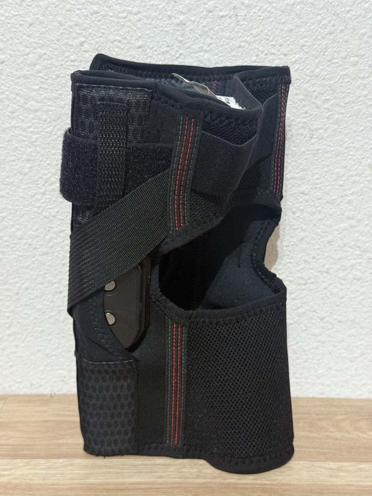 McDavid Phantom Knee Brace Support Level 3 Maximum Black Medium MD30310