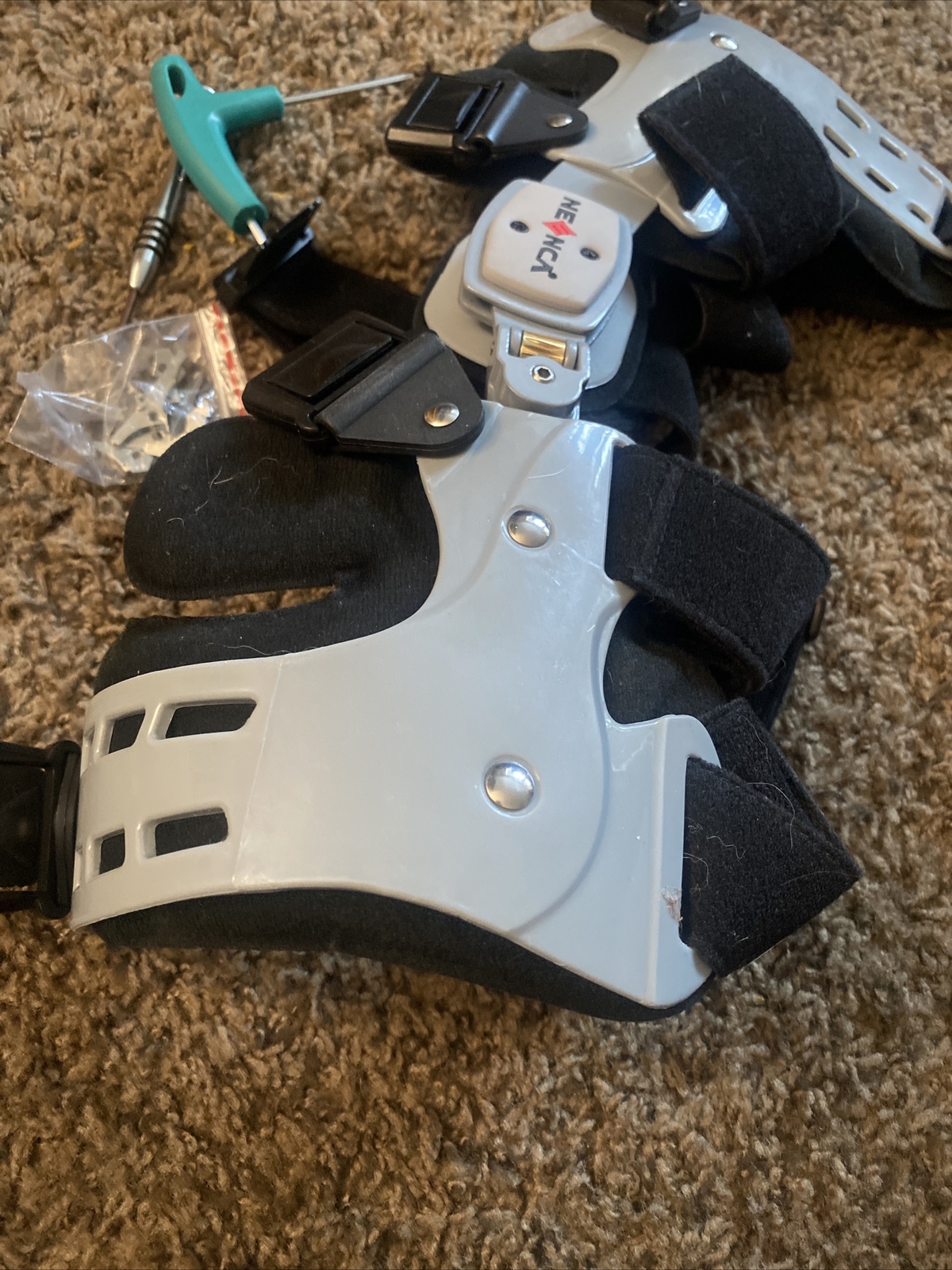 NEENCA Unloader ROM Knee Brace Hinged Immobilizer Right Leg One Sz Fits All T58