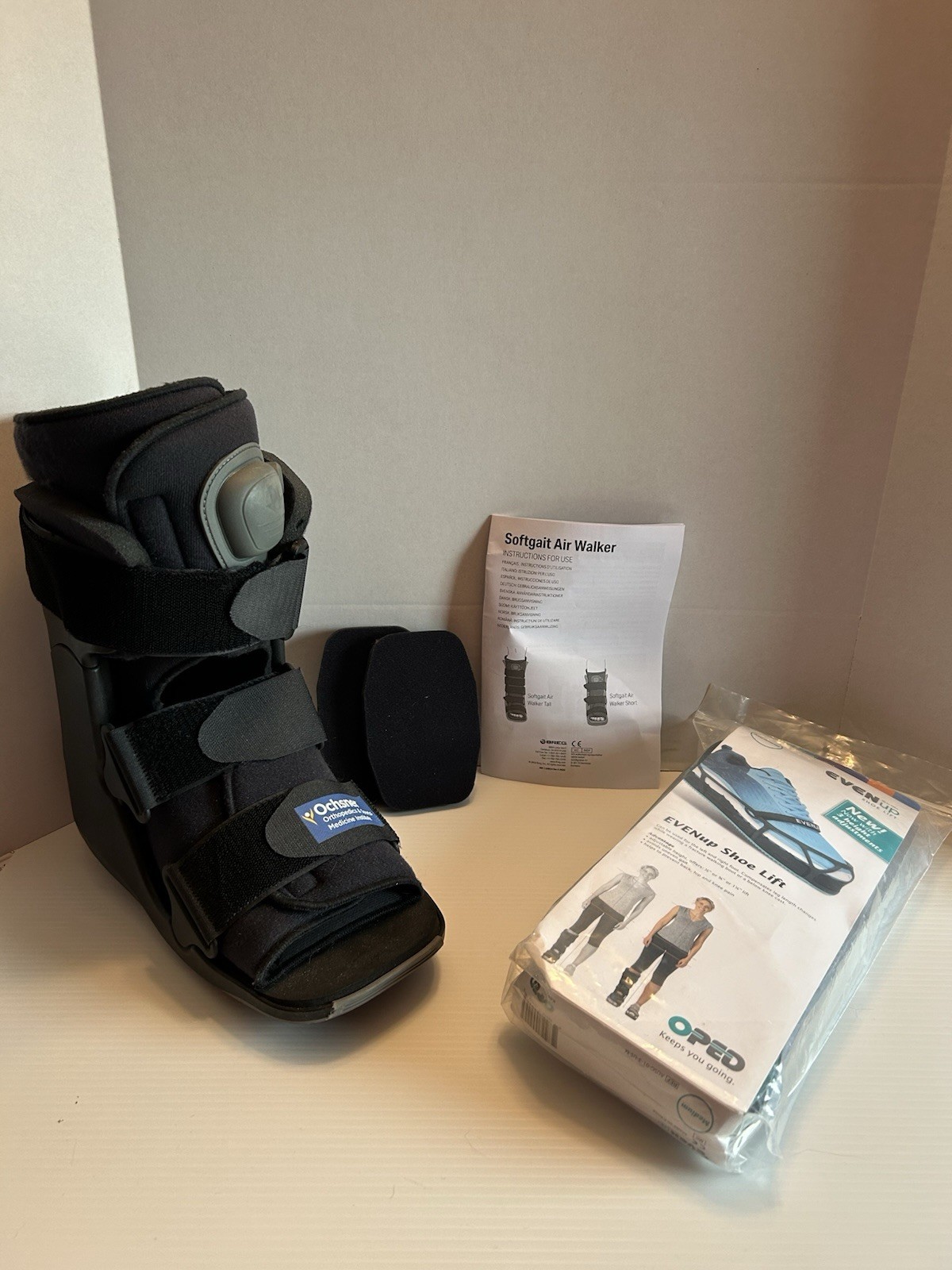 SOFTGAIT AIR WALKER SHORT BOOT MEDIUM AND EVENUP SHOE LIFT MEDIUM