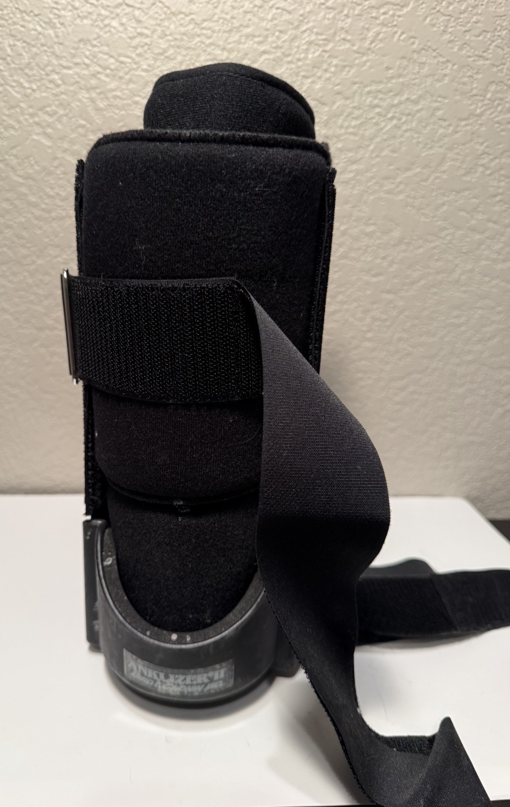Bird & Cronin Anklizer II Small Walking Boot Cast Brace Adult Ankle Black
