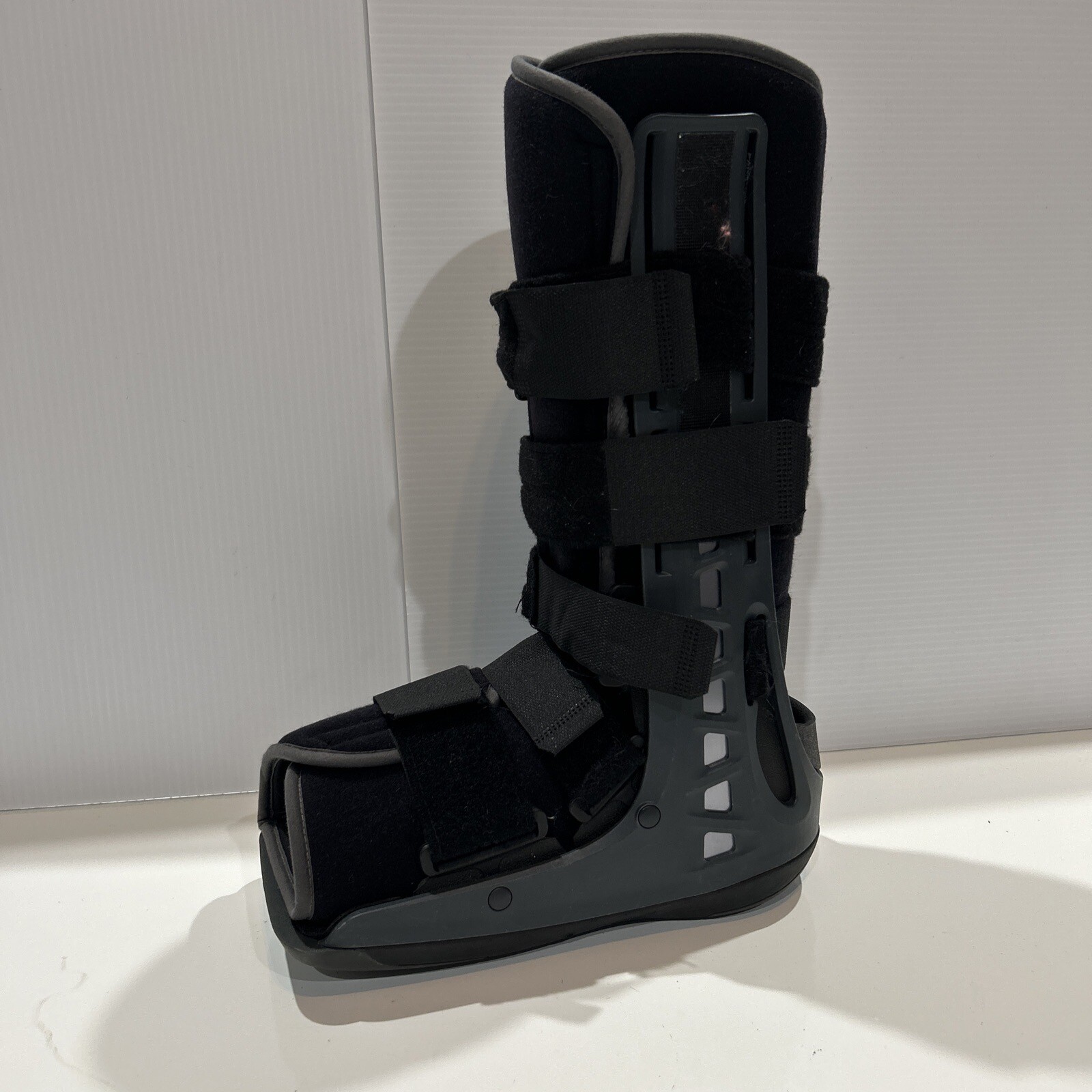 Maxtrax Orthopedic Walker Boot Black Medium Surgical Recovery Stability