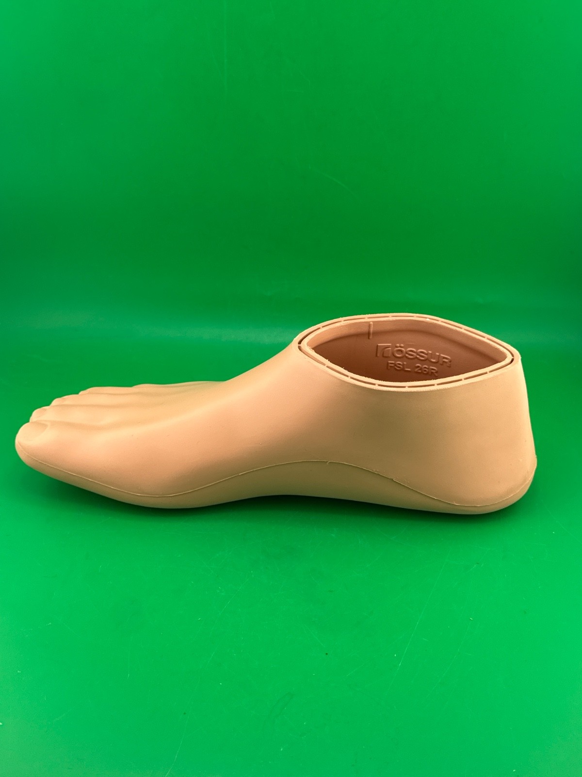 Ossur FSL size 28 prosthetic footshell foot shell. Right shell. Excellent cond