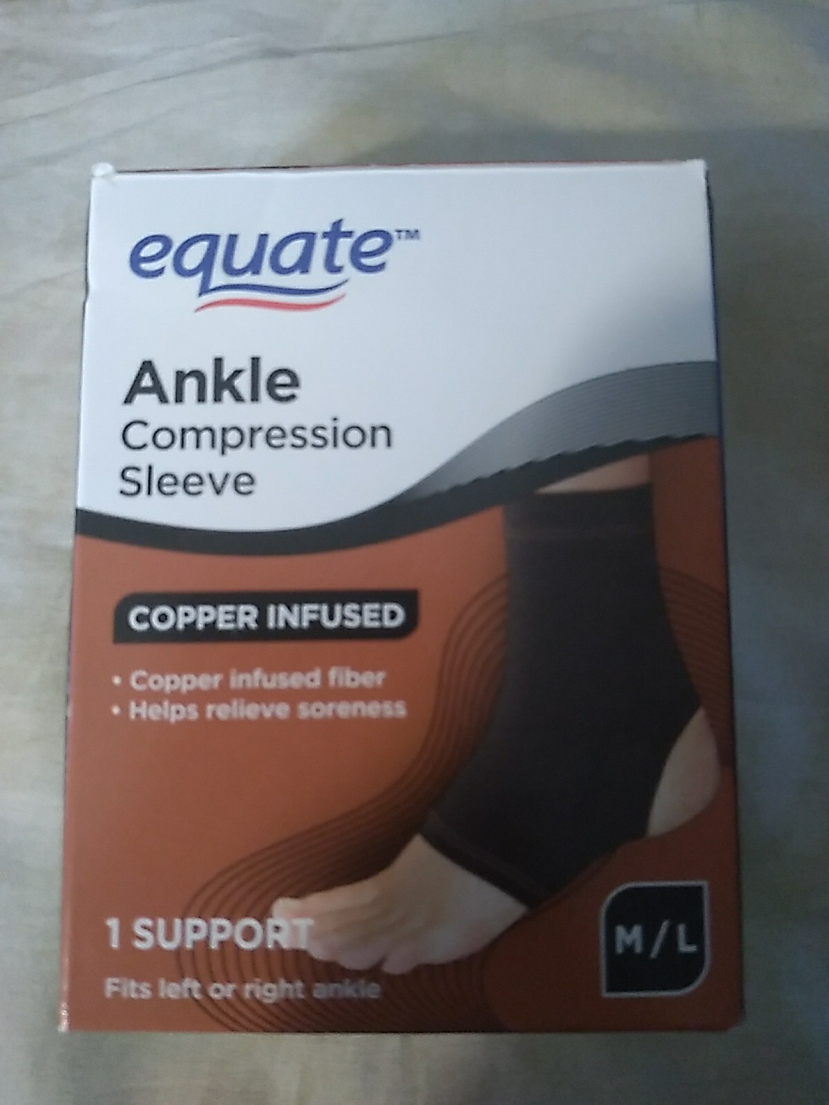 Equate Ankle Compression Sleeve M/L ( 1 support ) fits left or right ankle Coppe